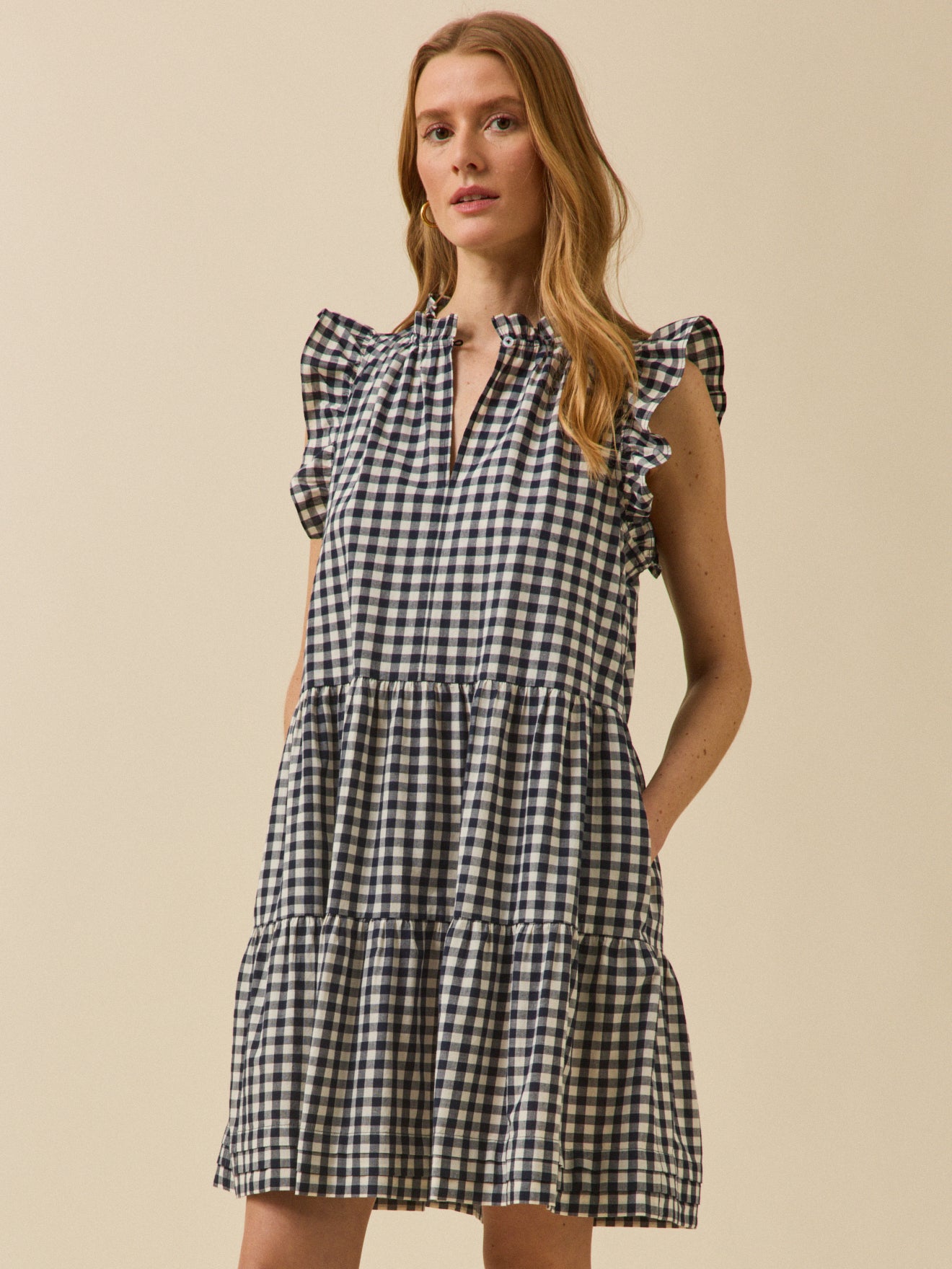 Damenkleid mit Volants an den Ärmeln, Vichy-Karos