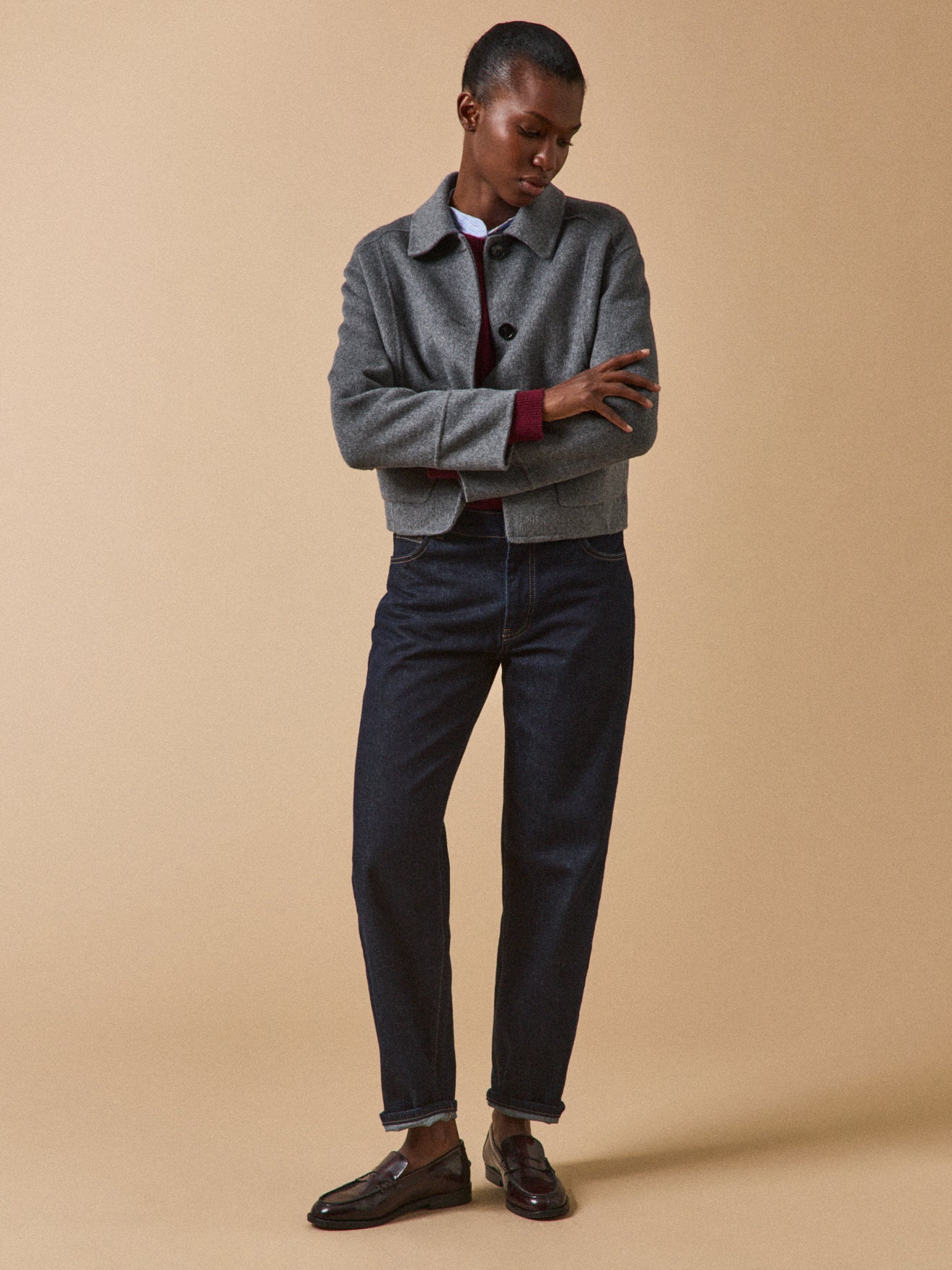 Geknöpfte Damenweste aus zweiseitigem Wolltuch