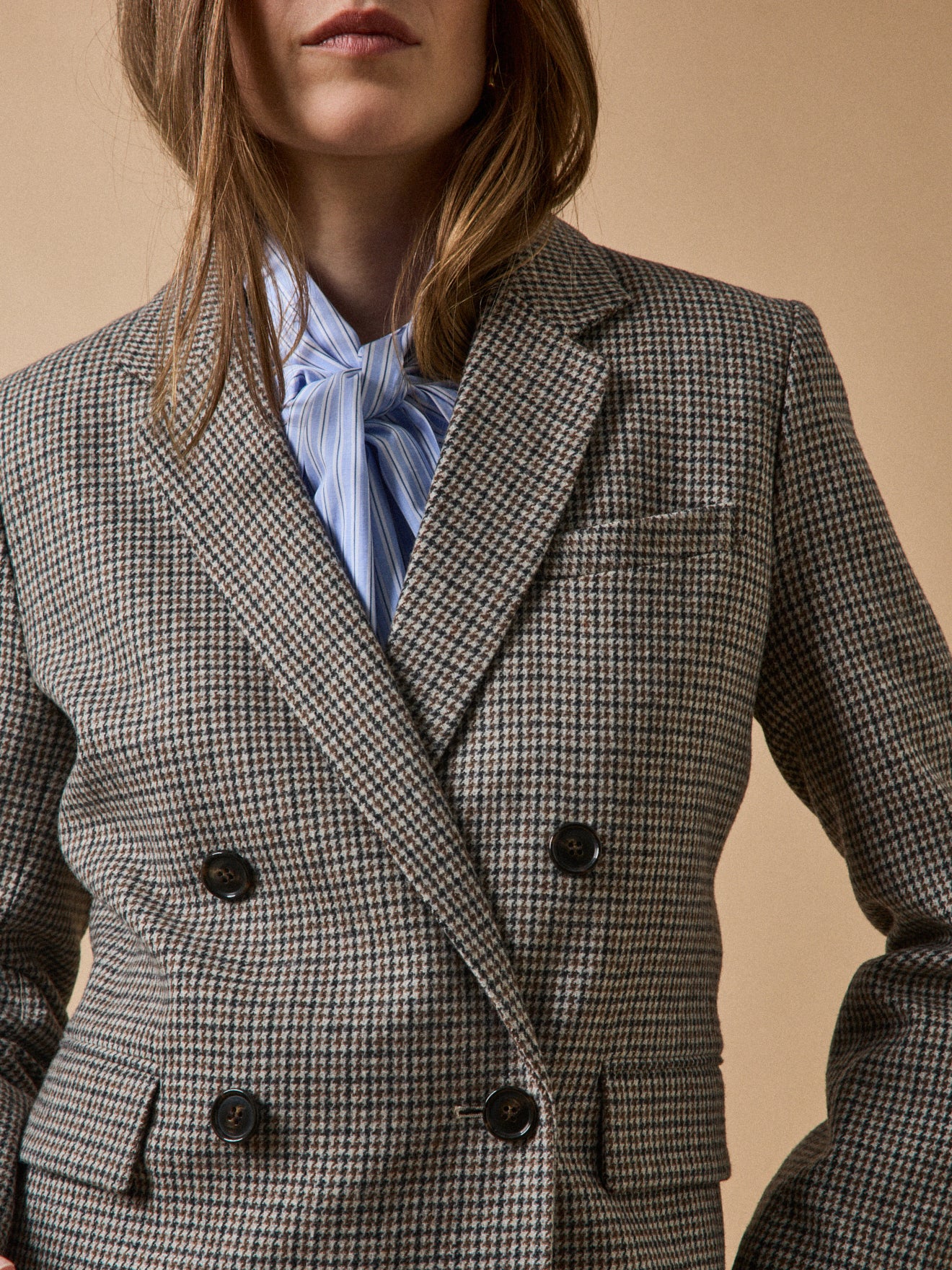 Damen-Blazer aus Wolltuch mit kleinen Karos