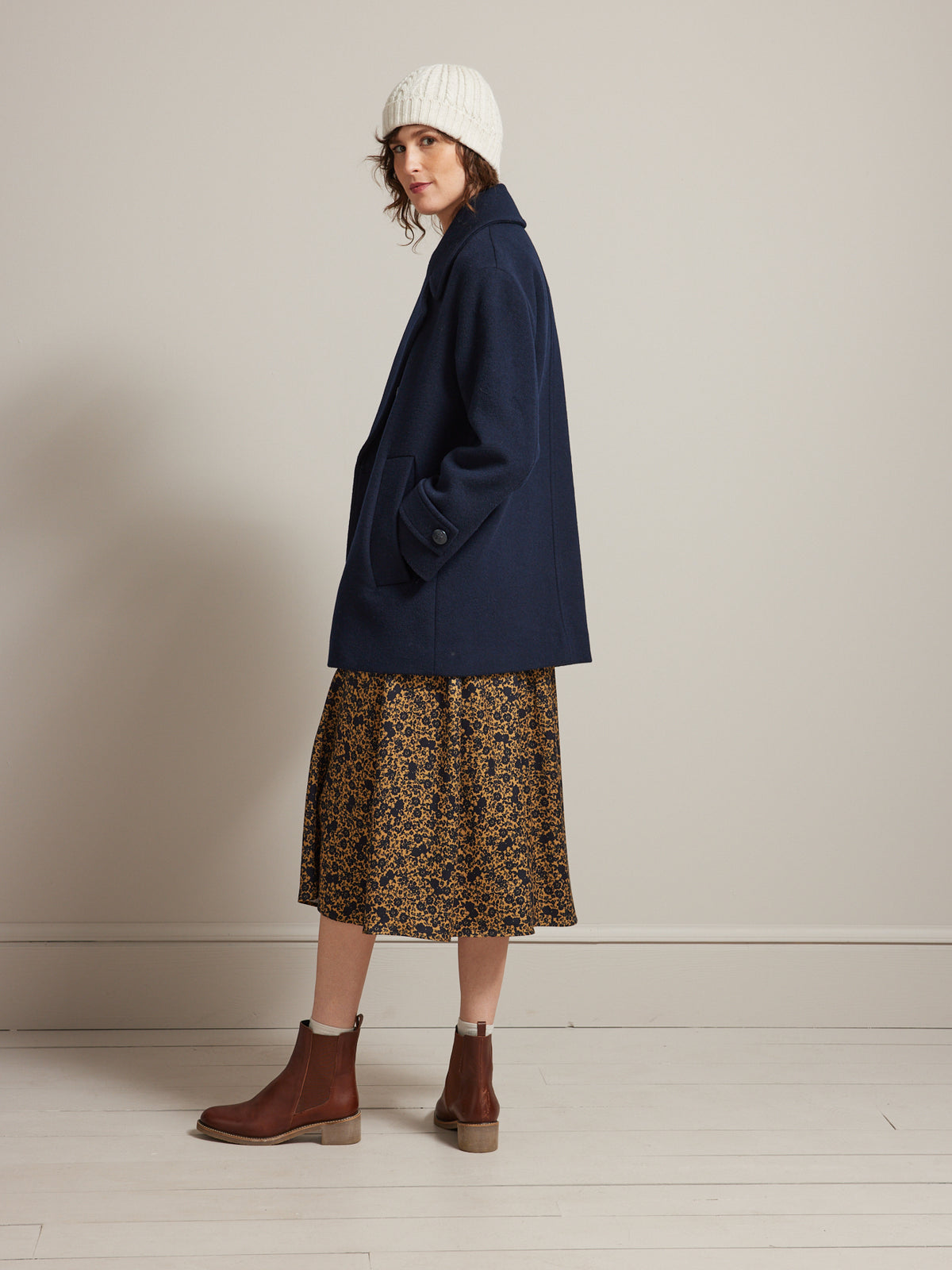Damen-Cabanjacke aus Wolltuch mit zweireihiger Knopfleiste