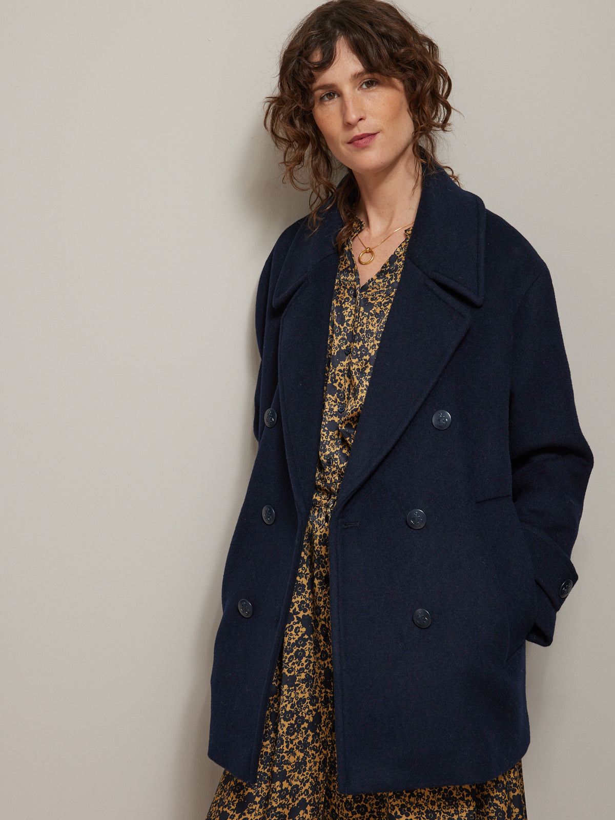Damen-Cabanjacke aus Wolltuch mit zweireihiger Knopfleiste