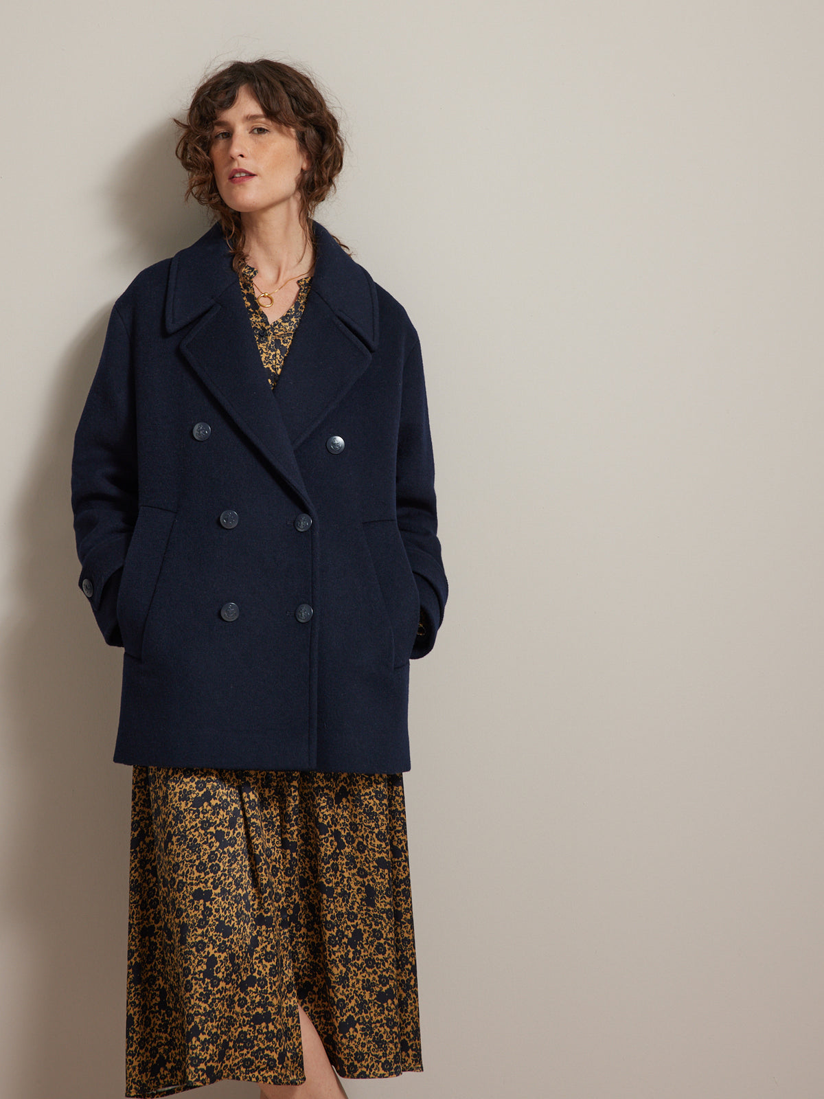 Damen-Cabanjacke aus Wolltuch mit zweireihiger Knopfleiste