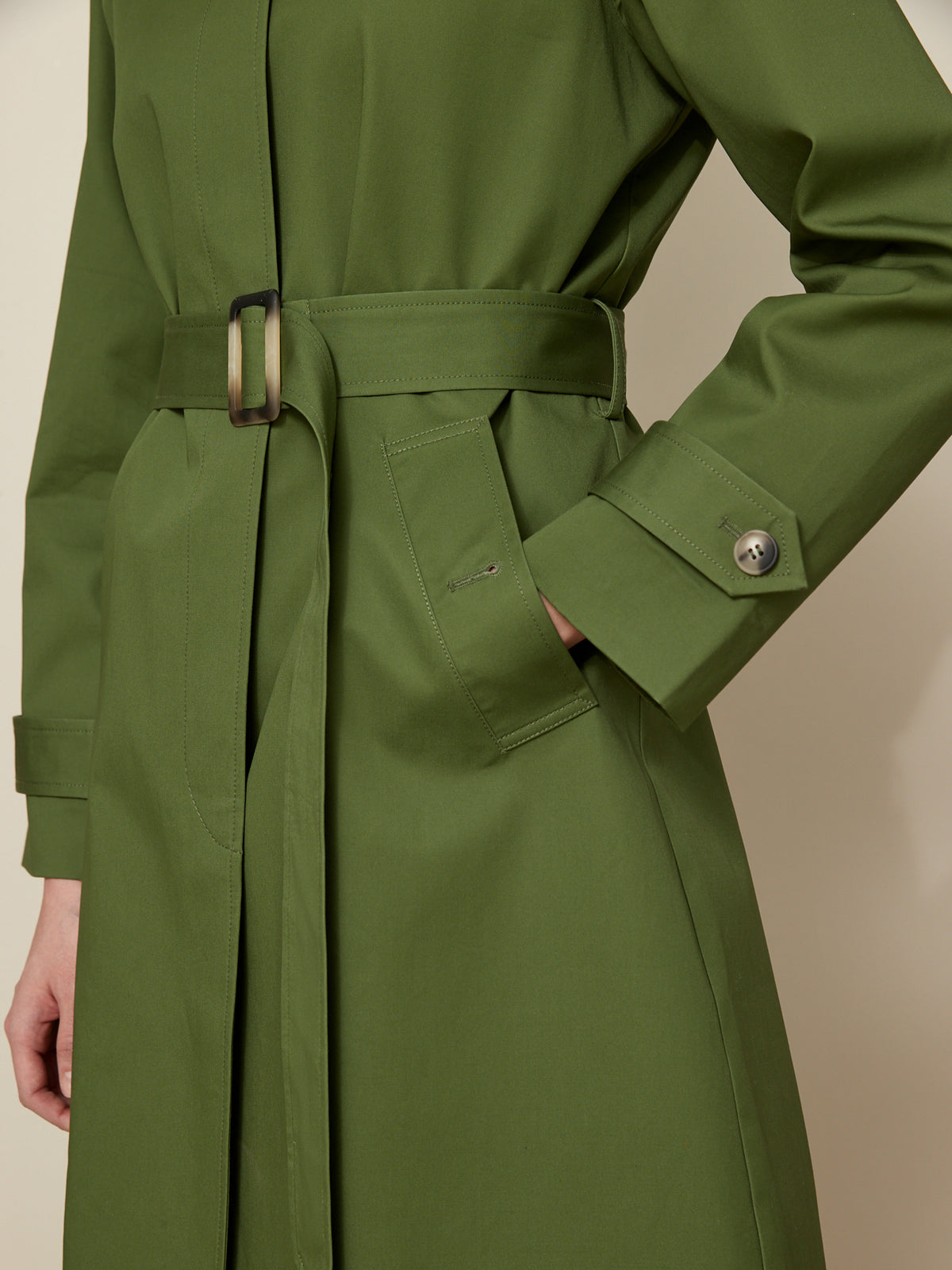 Langer Damen-Trenchcoat mit Raglanärmeln