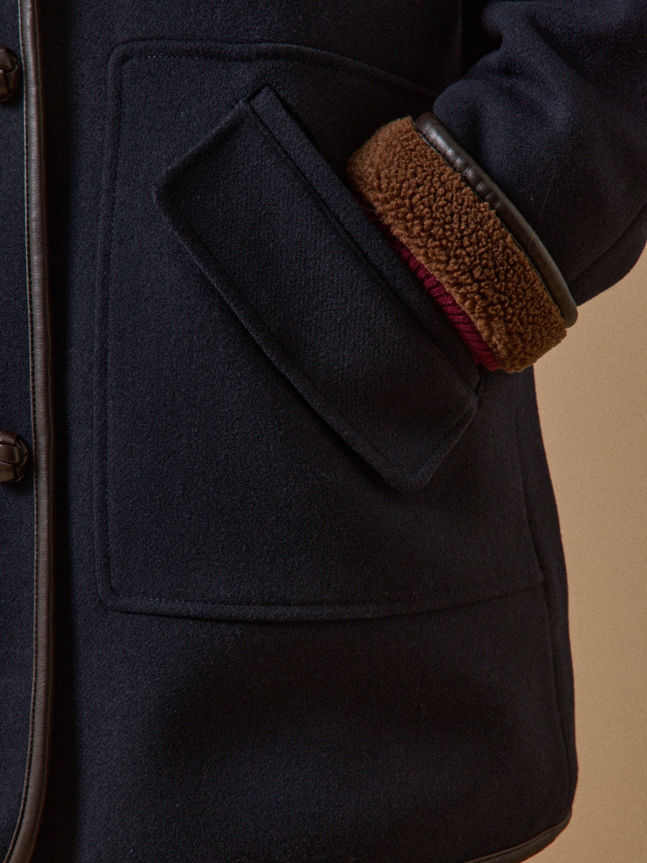 Damenmantel mit Sherpafutter