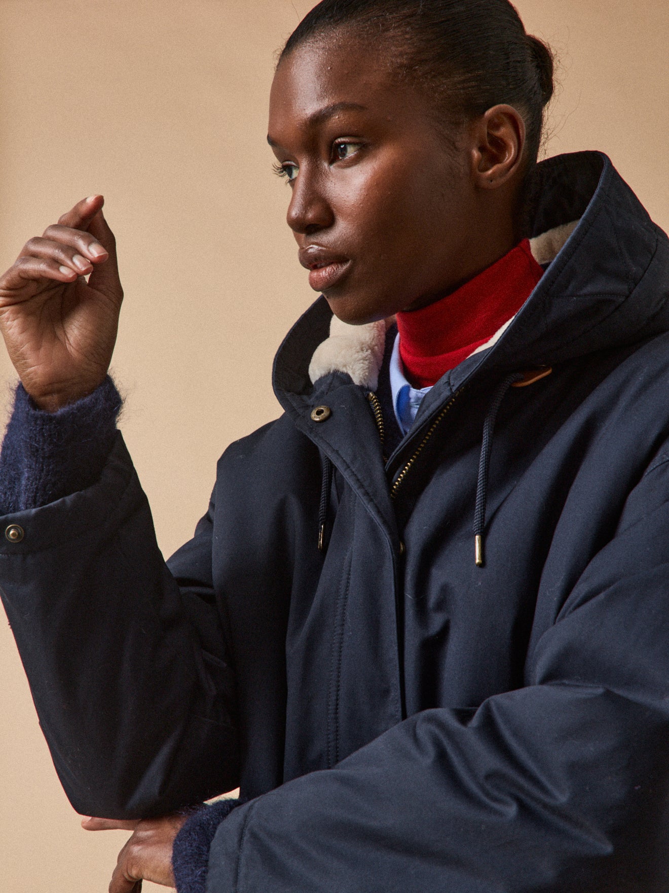 Kurzer Damen-Parka mit Webpelz-Futter