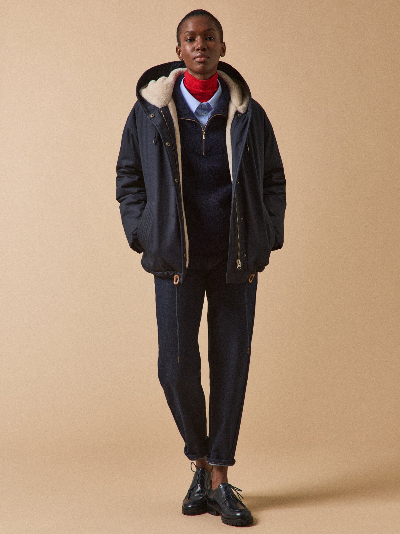 Kurzer Damen-Parka mit Webpelz-Futter