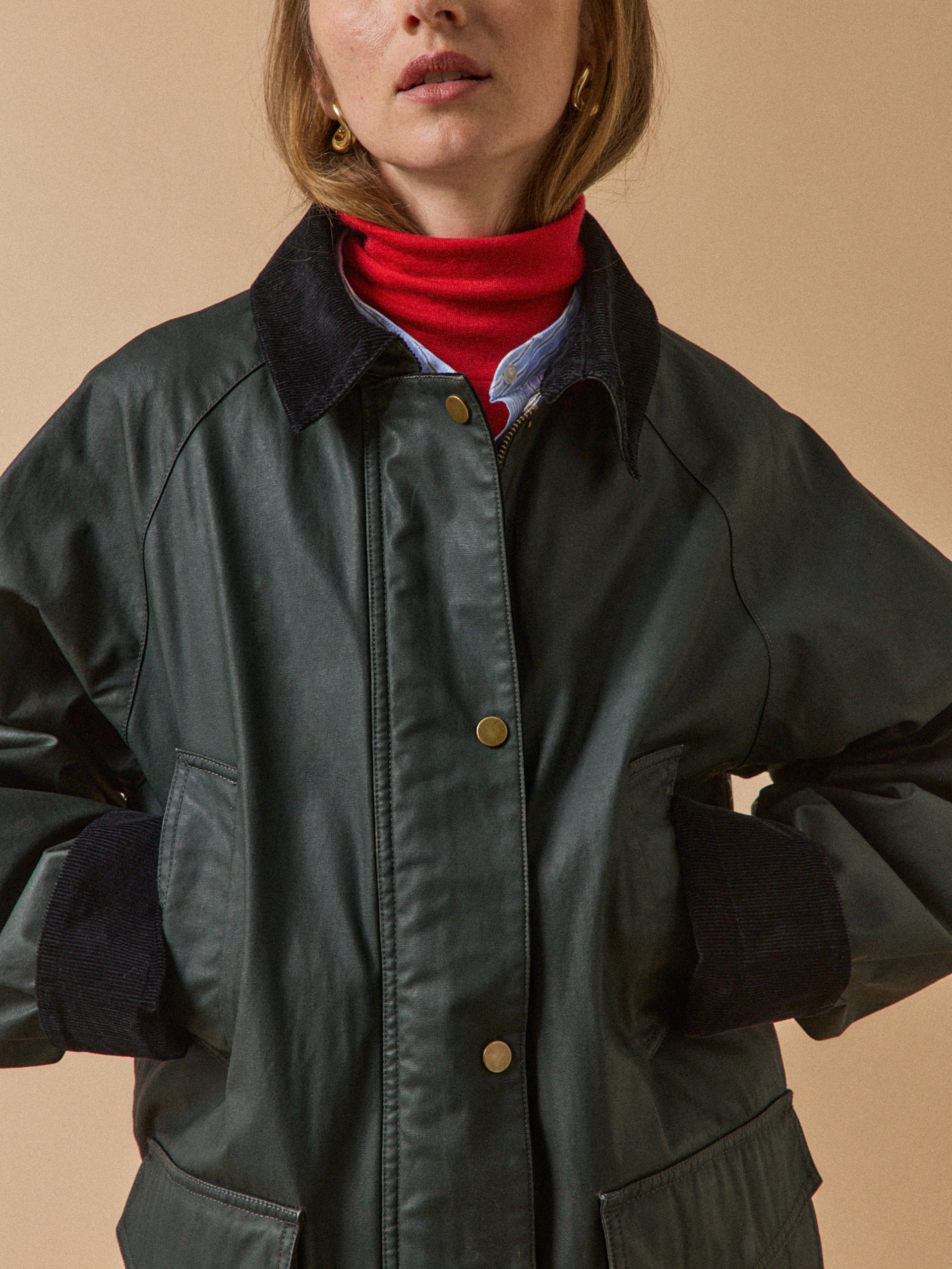 Damenjacke aus beschichteter Baumwolle