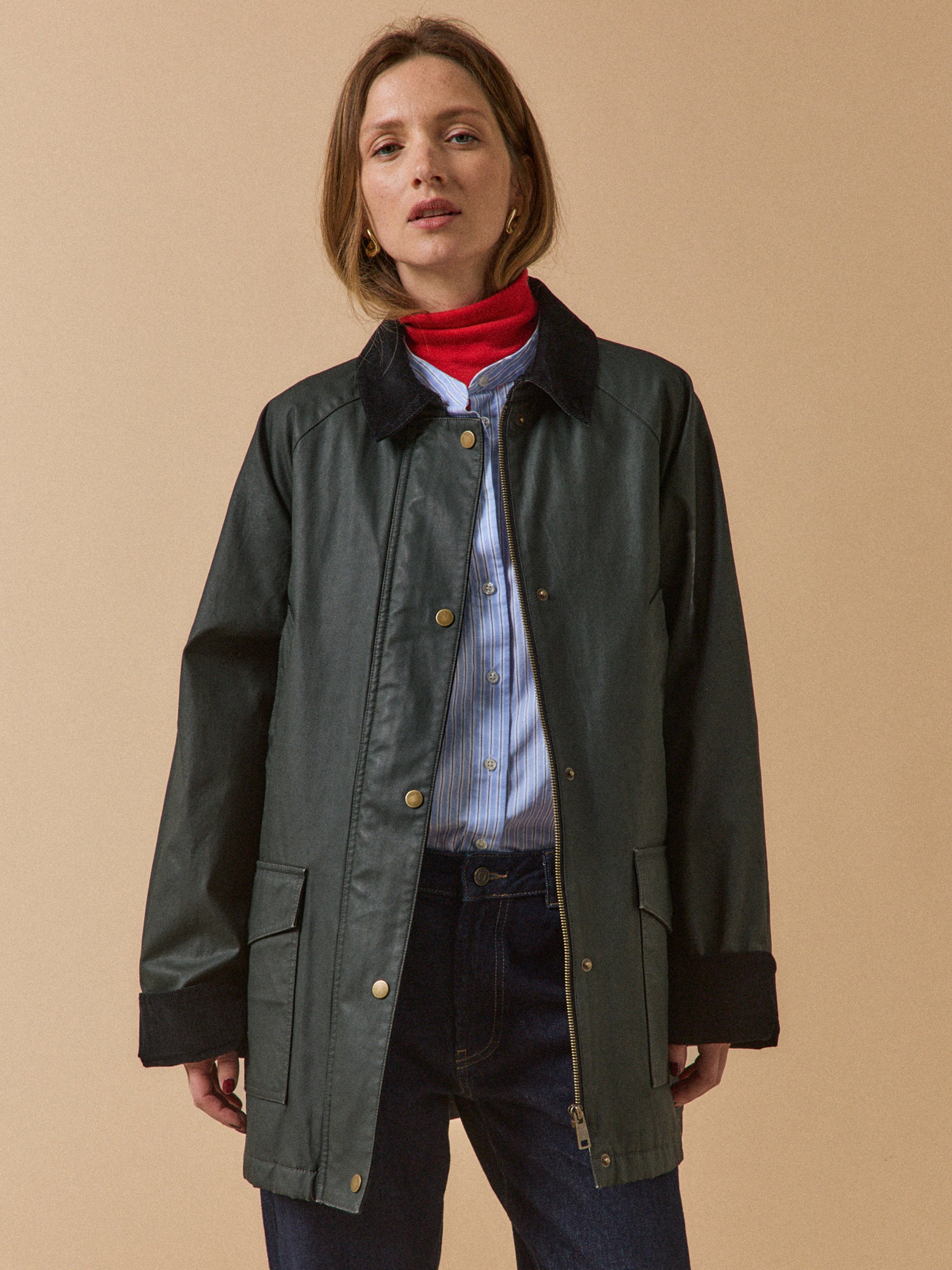 Damenjacke aus beschichteter Baumwolle