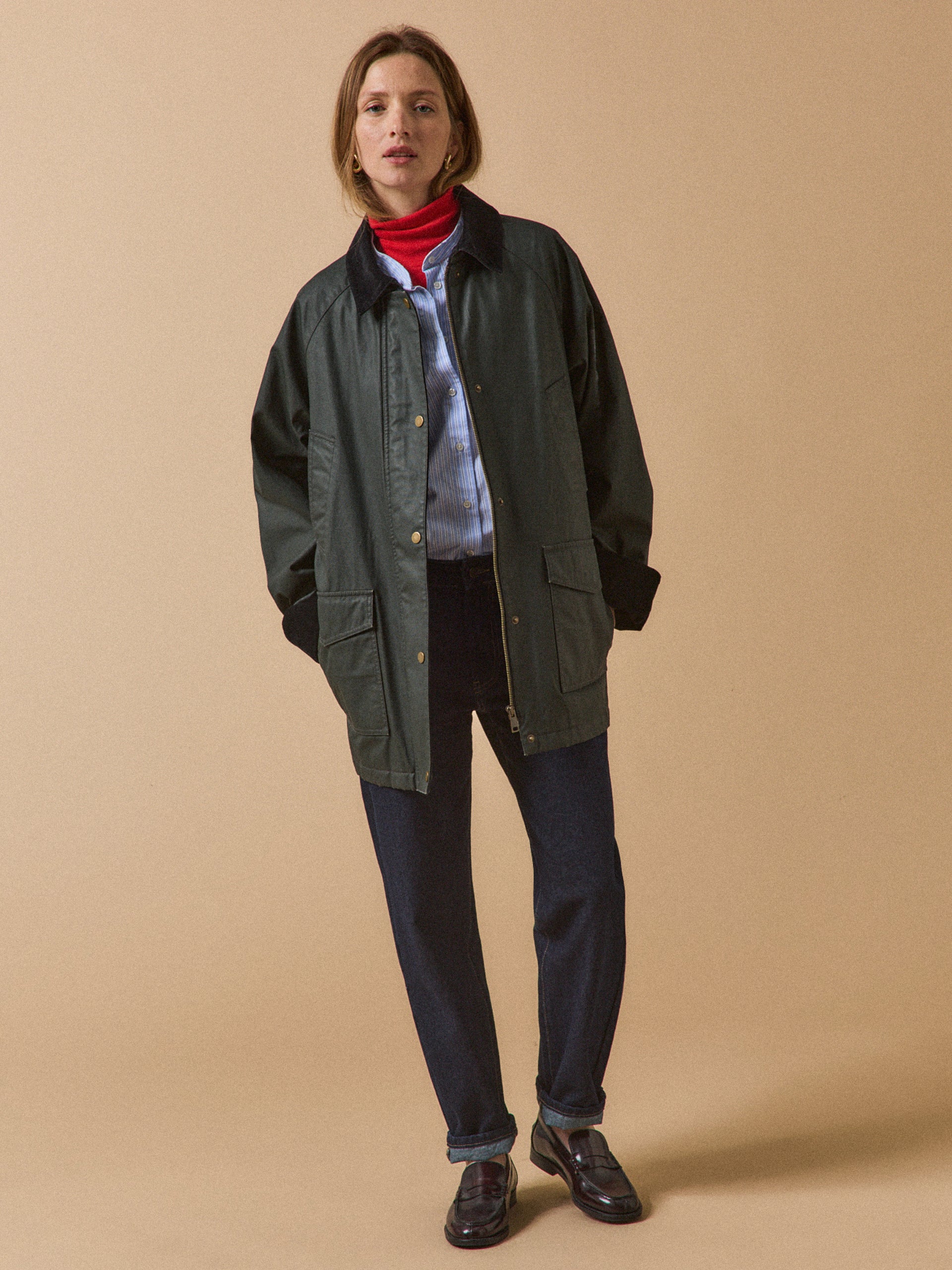 Damenjacke aus beschichteter Baumwolle