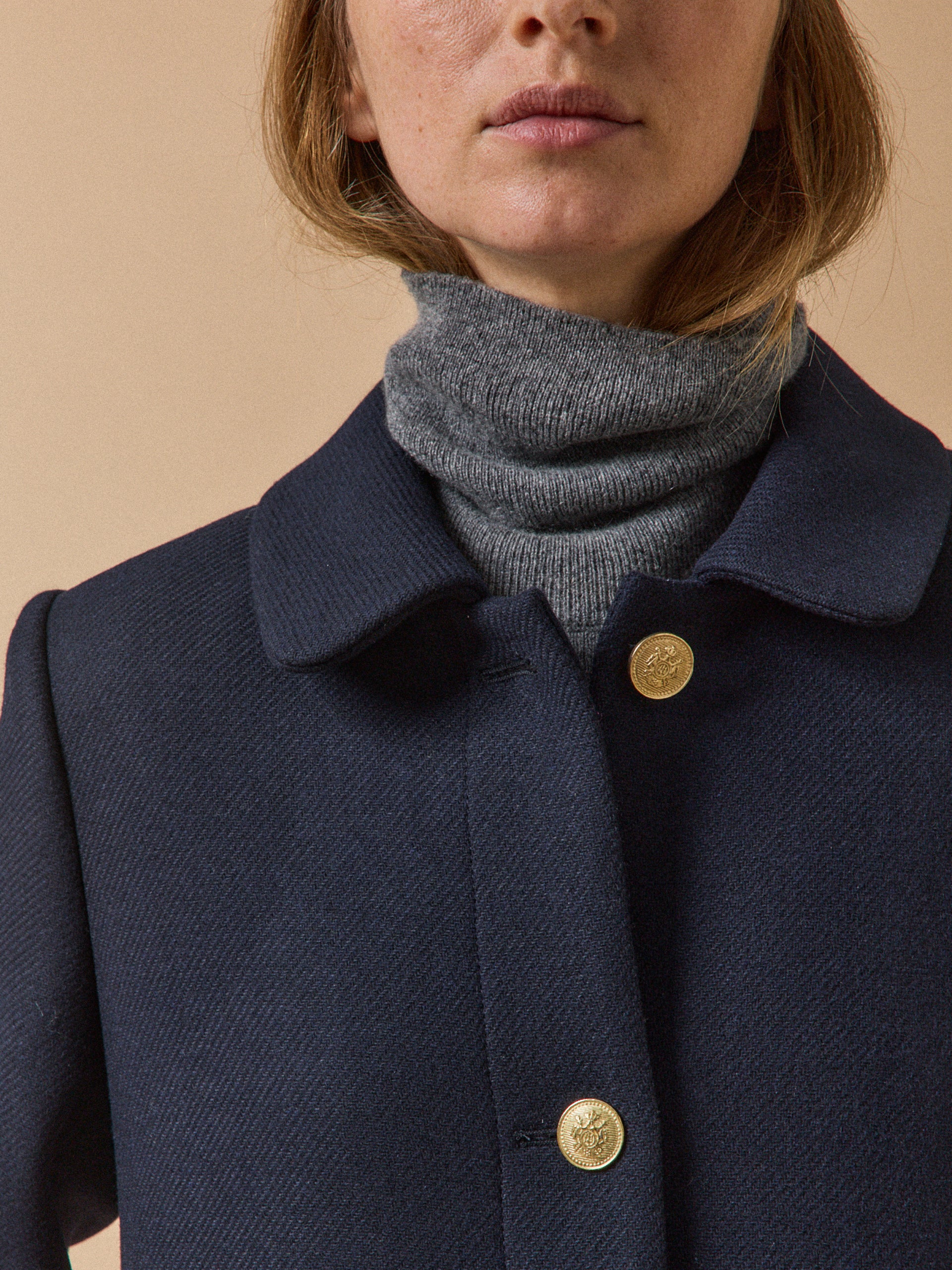 Manteau court lainage uni femme