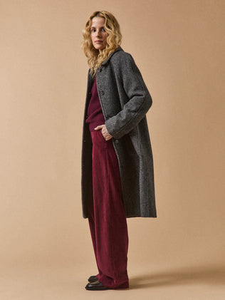Oversize Damenmantel aus Wolltuch mit Fischgrat