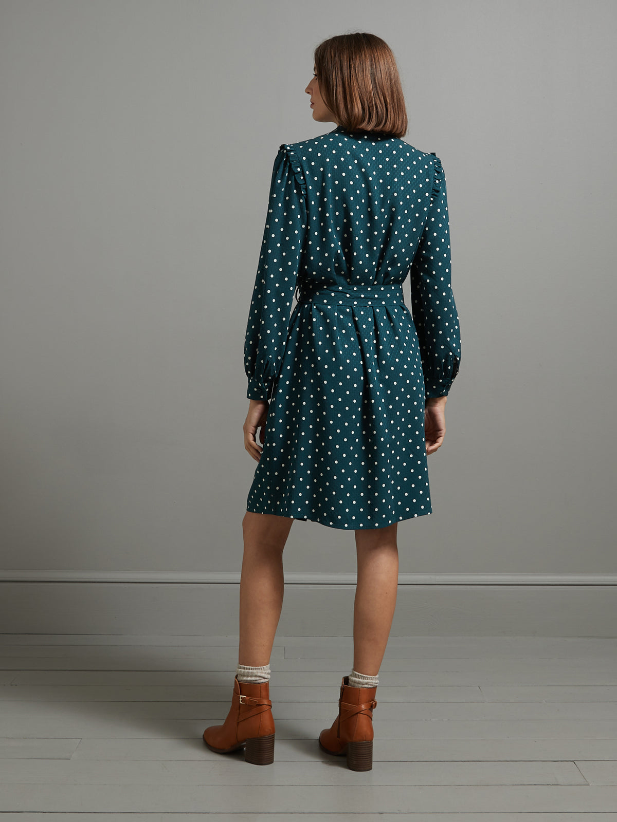 Robe courte femme viscose dobby imprimé pois