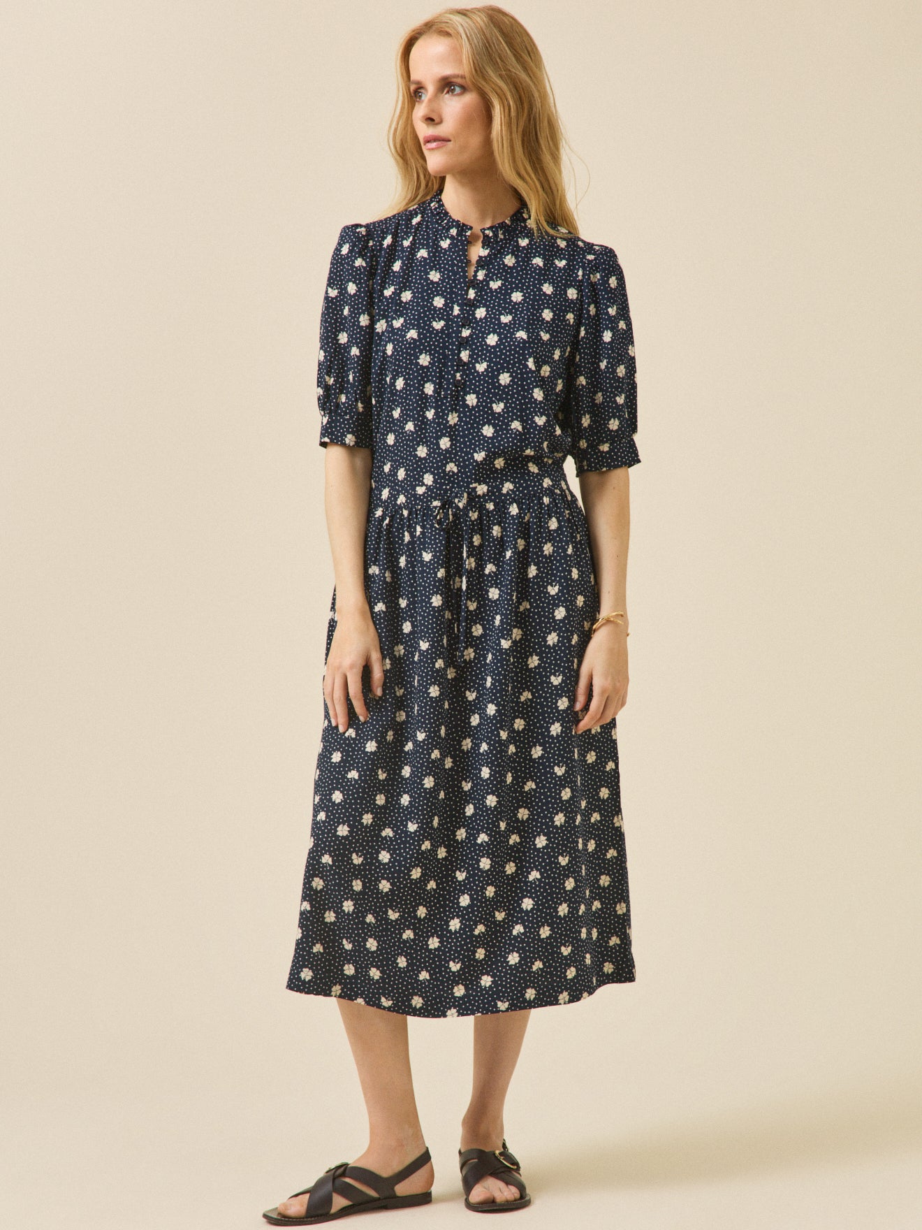 Robe mi-longue femme viscose dobby imprimé Trèfles