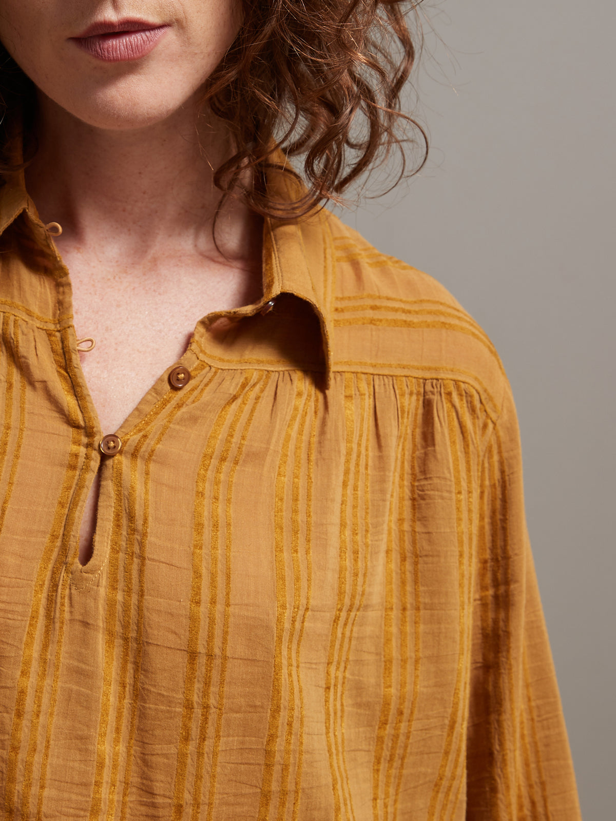 Blouse col chemise femme effet rayures