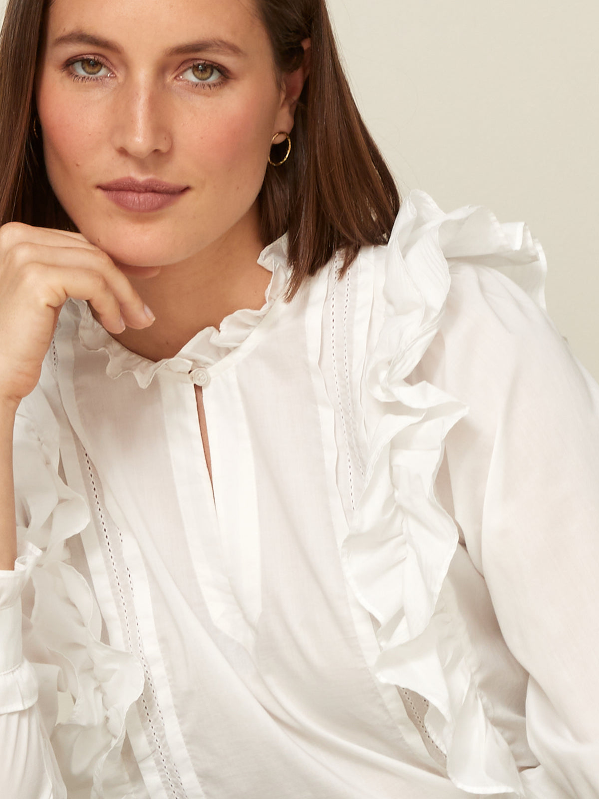 Blouse trousseau col volanté femme