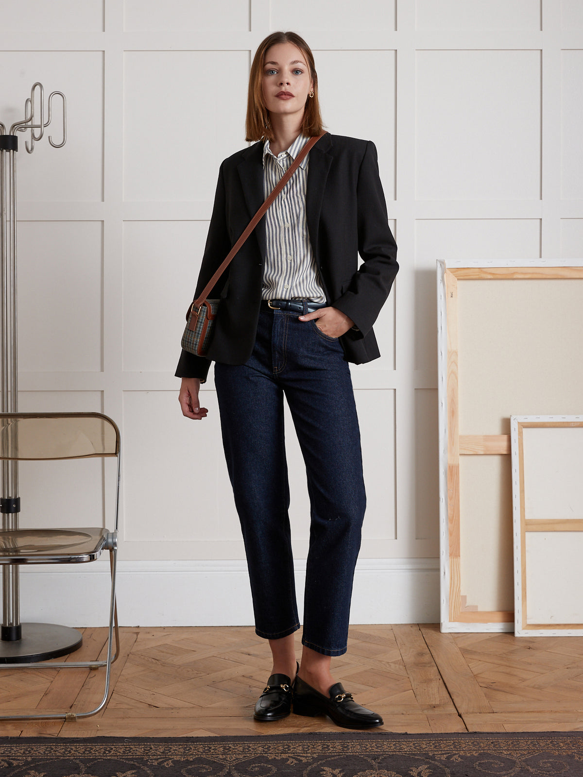 Gestreifte und fliessende Damen-Hemdbluse