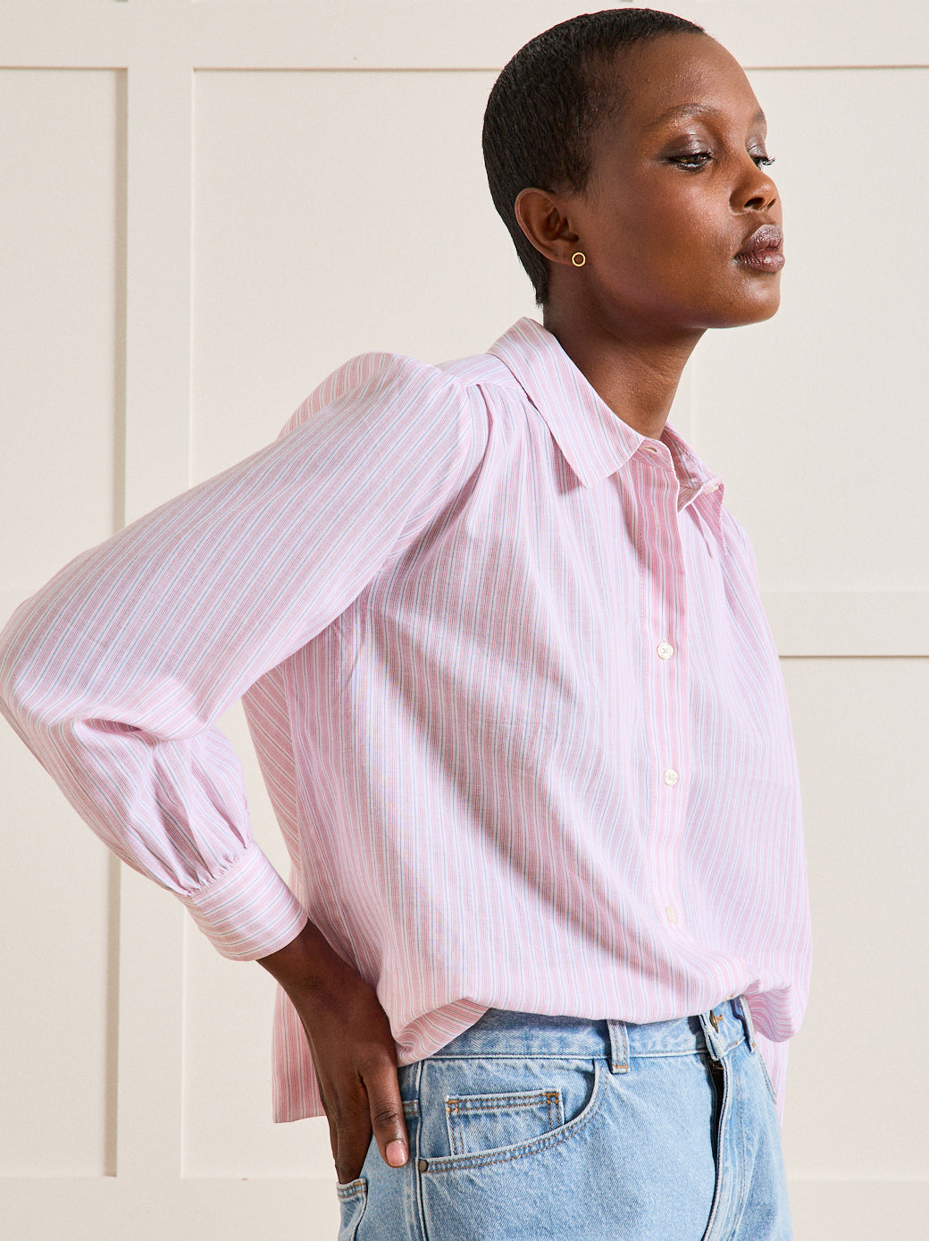 Gestreifte Damen-Hemdbluse aus Baumwoll-Voile
