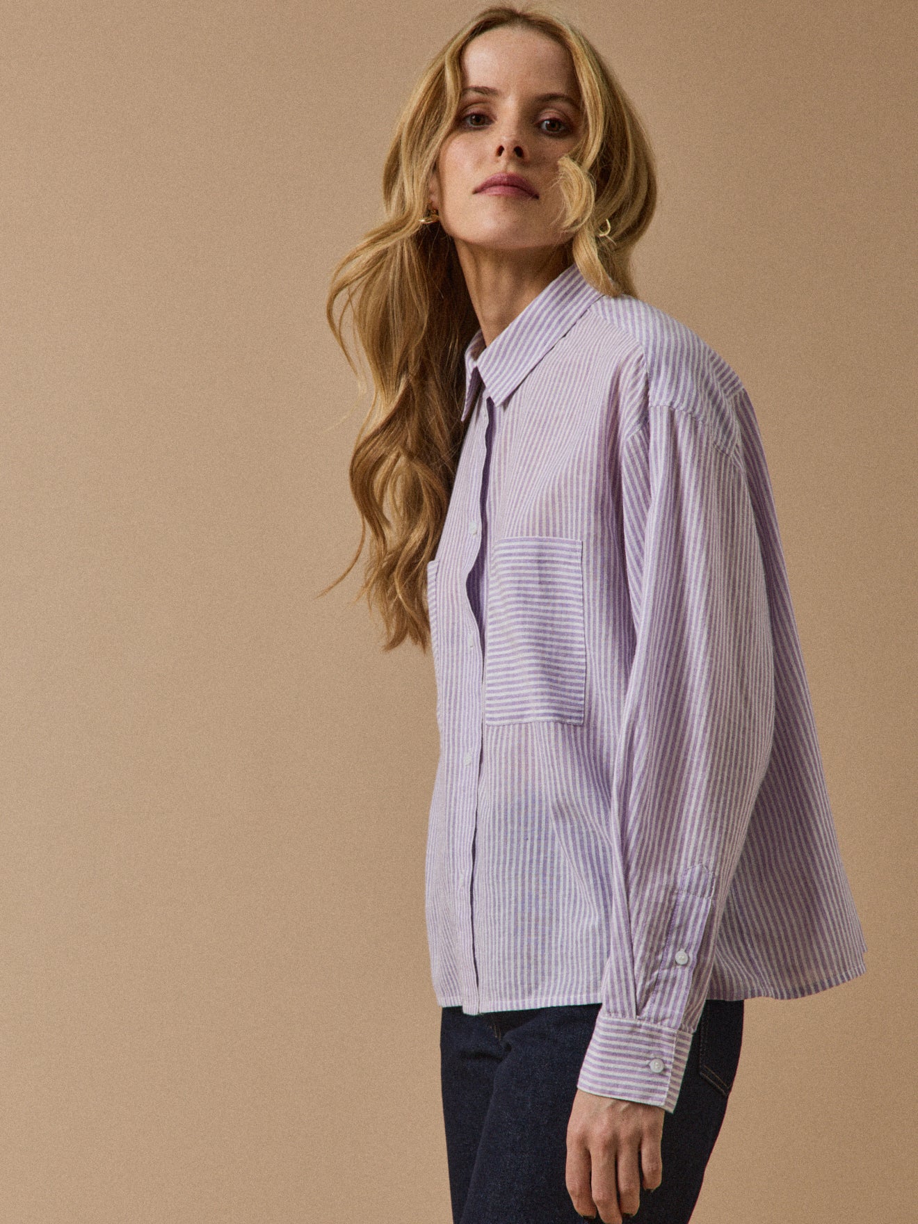 Kurze Damen-Hemdbluse