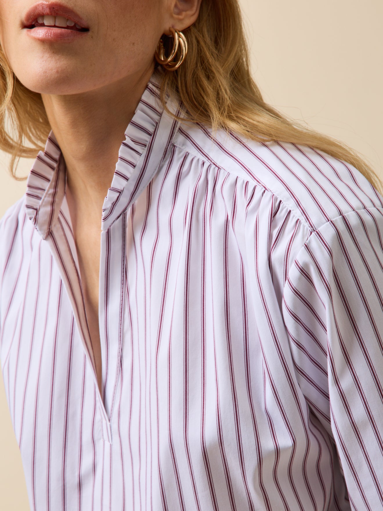 Gestreifte Damenbluse - Limited Collection