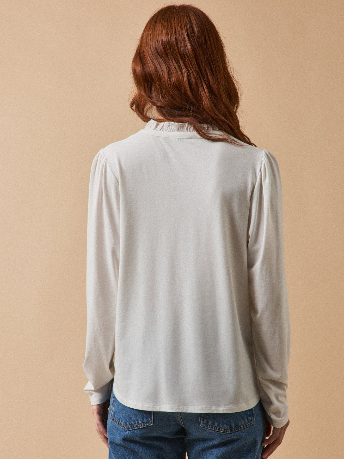 Damen T-Shirt mit Volants am Kragen - Modal und Bio-Baumwolle