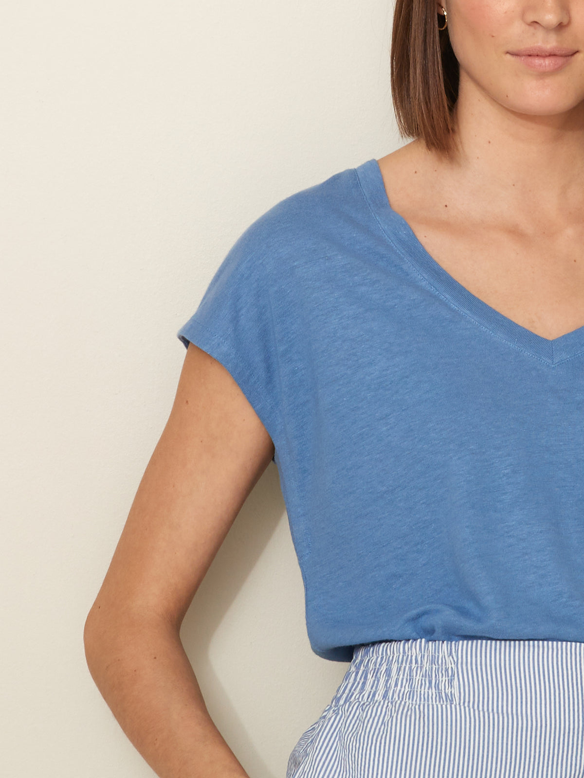 T-shirt col V femme viscose et lin