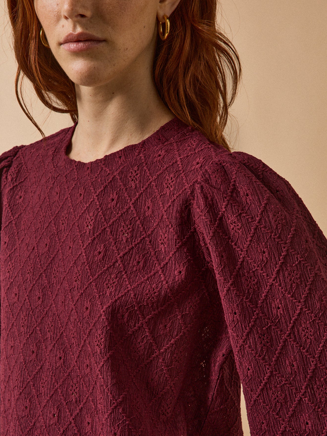 Damenbluse mit Ballonärmeln und Jacquard