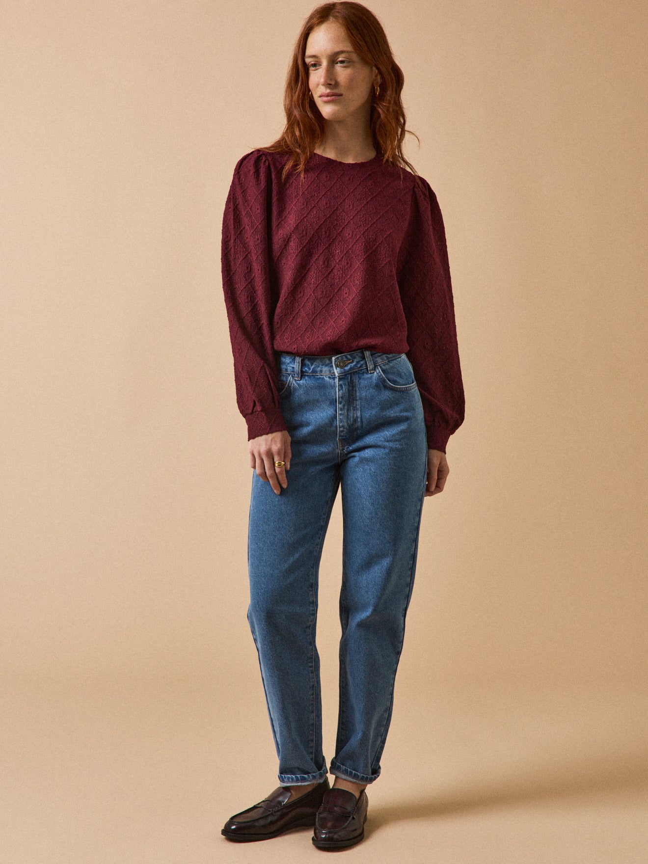 Damenbluse mit Ballonärmeln und Jacquard