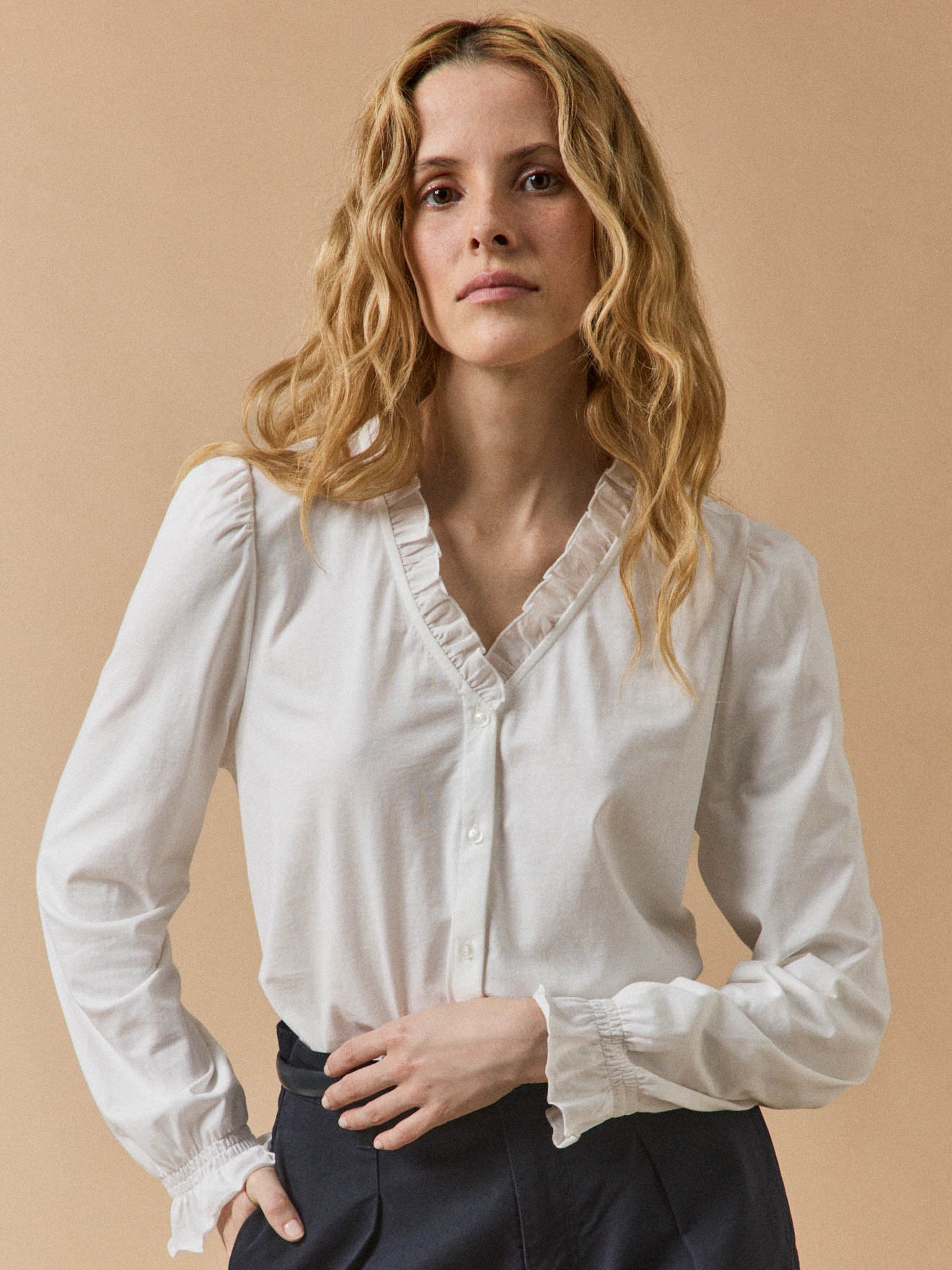 Damenbluse mit Volants aus Bio-Baumwolle