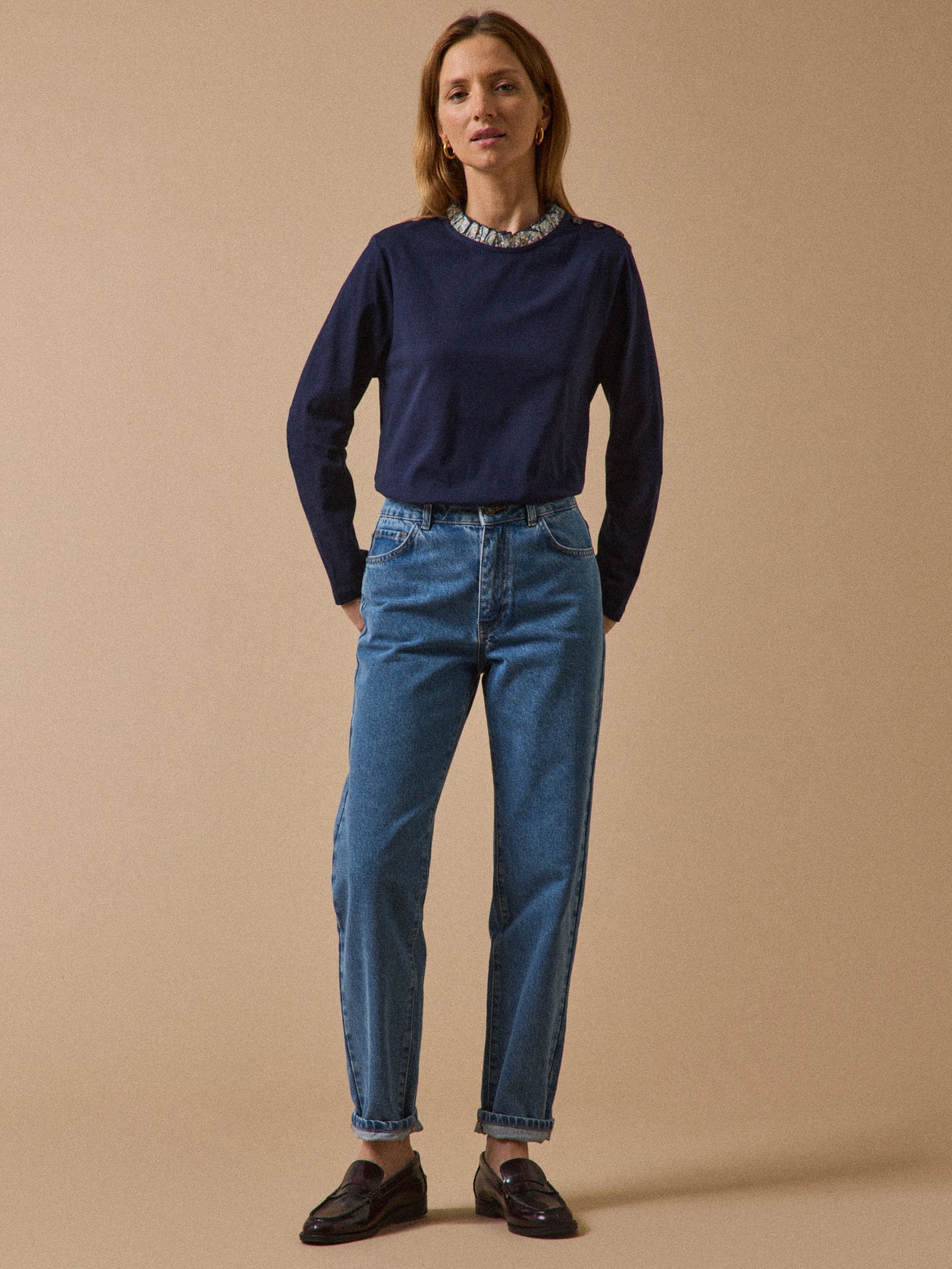 Damen-T-Shirt mit Kragen aus Liberty-Stoff