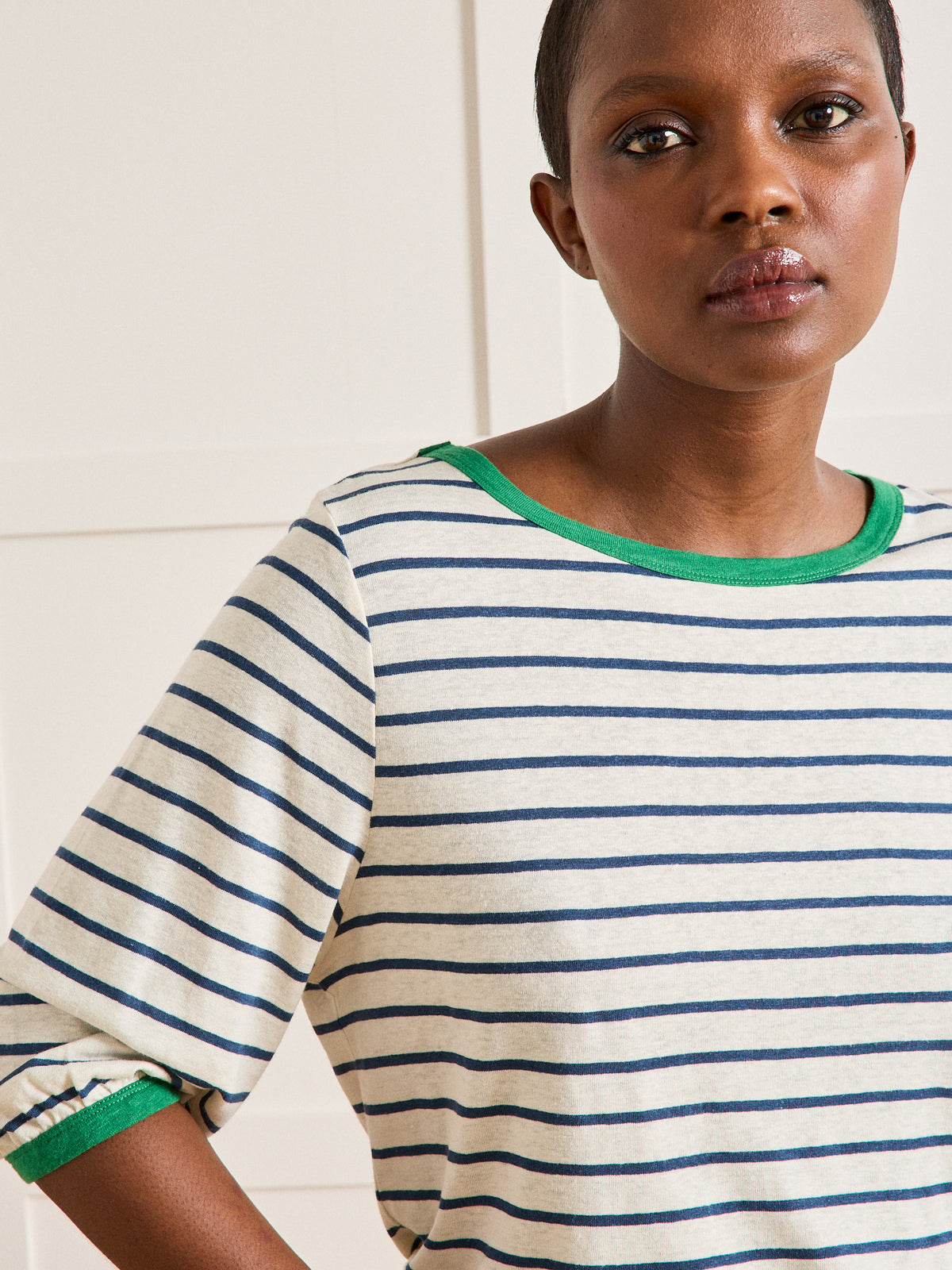 Gestreiftes Damen-T-Shirt aus Leinen und Viskose