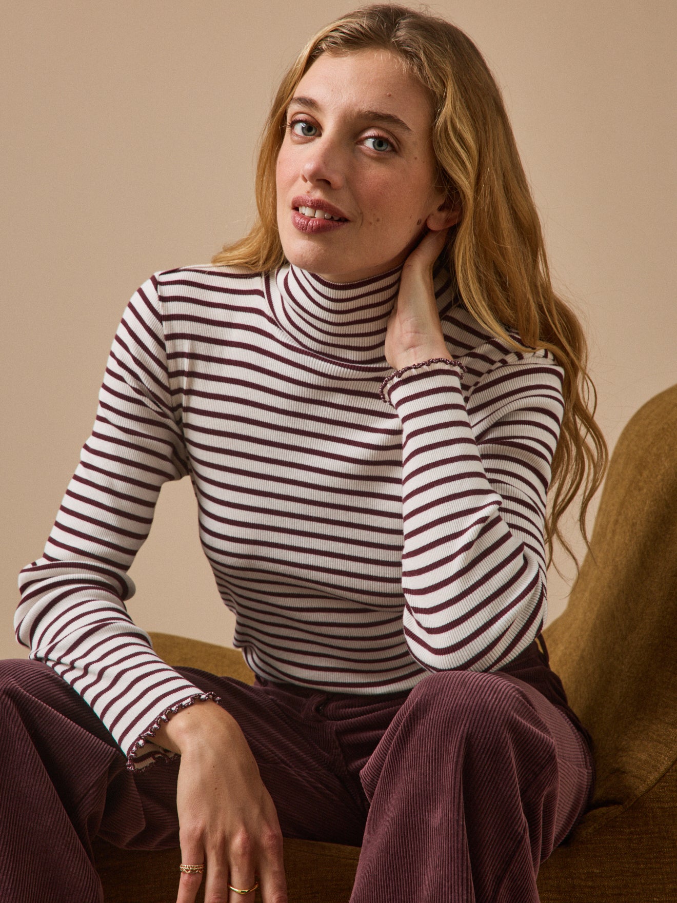 T-shirt col roulé rayé femme