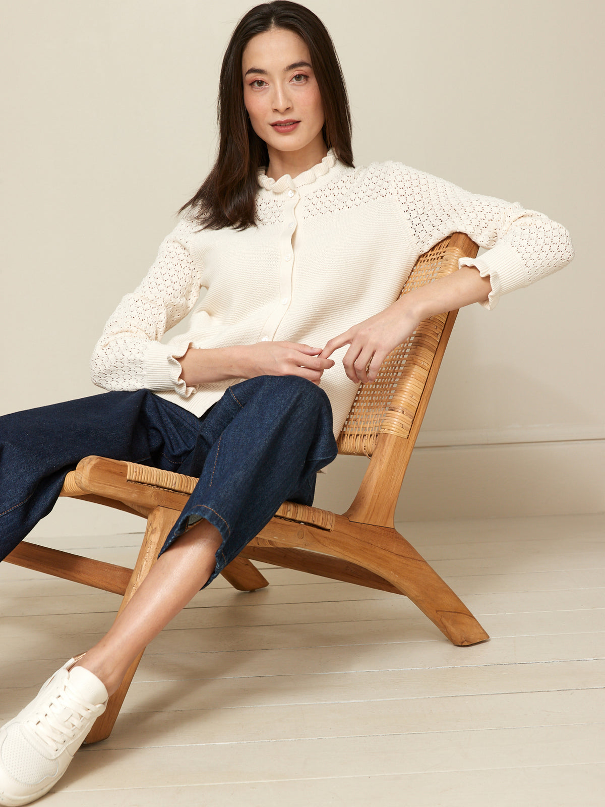 Cardigan volanté ajouré femme