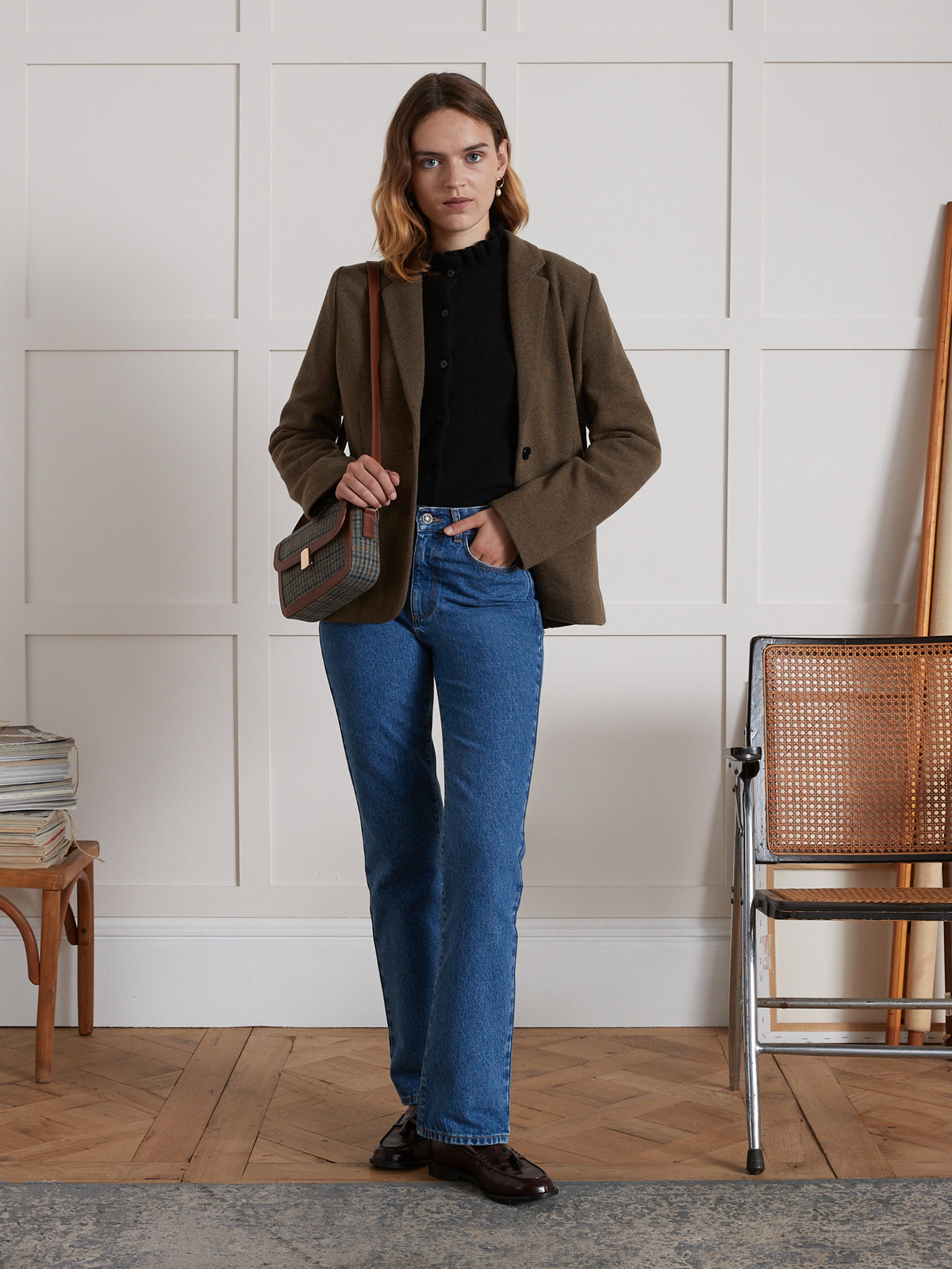 Damen-Cardigan mit Volants am Ausschnitt - Cashmere-Kollektion