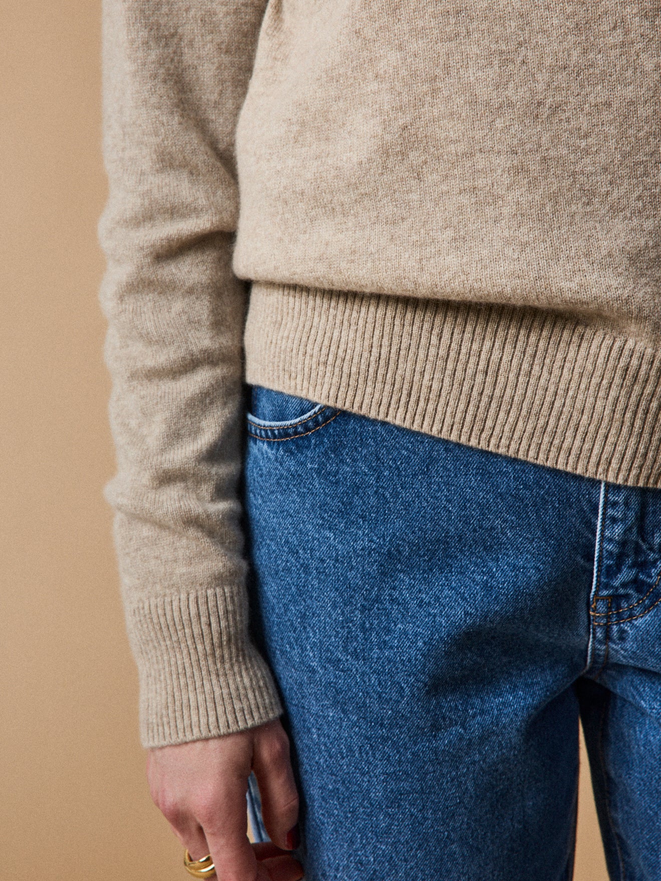 Damenpullover mit rundem Halsausschnitt - Cashemere-Kollektion