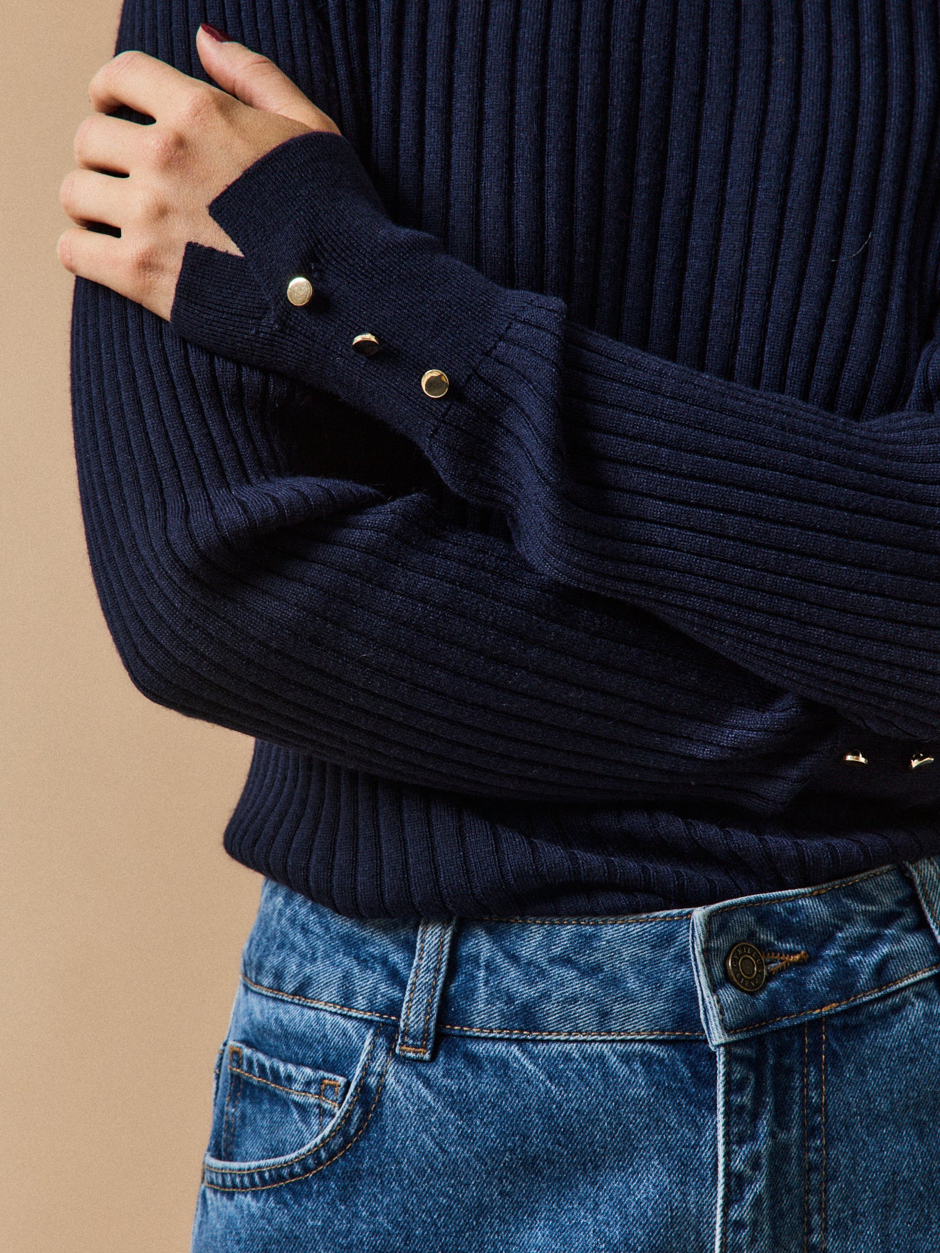 Damen-Rollkragenpullover aus Rippenstrick aus RWS*-Wolle