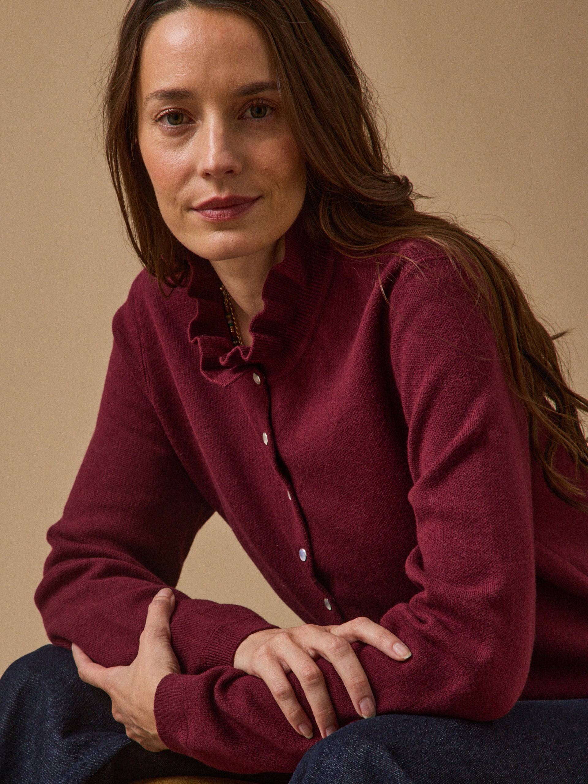 Damencardigan mit Volants aus Bio-Baumwolle und Cashmere