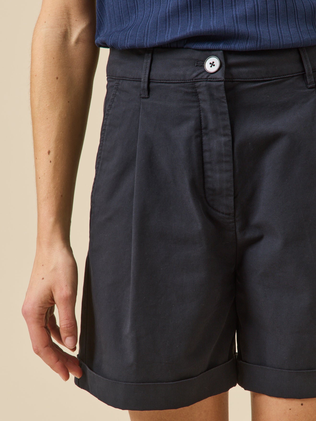 Damen-Chinoshorts aus Baumwolle und Leinen