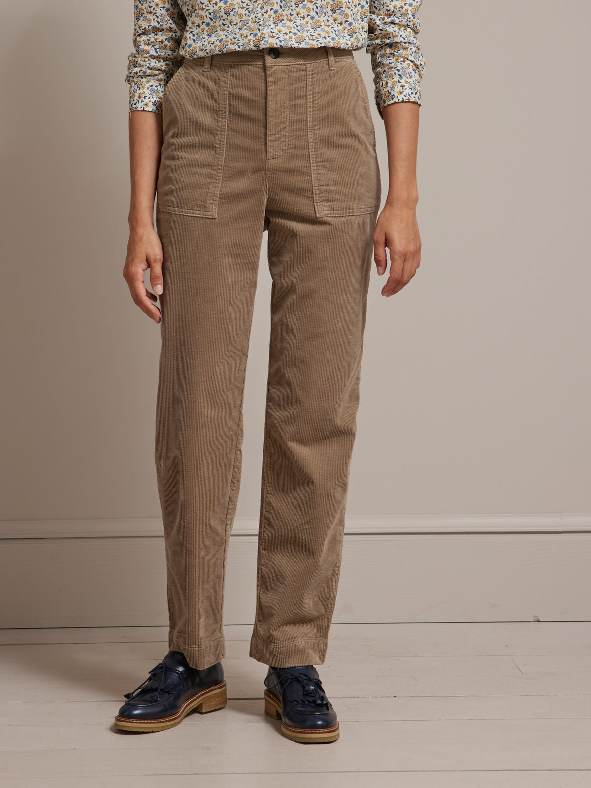 Damenhose aus Cord