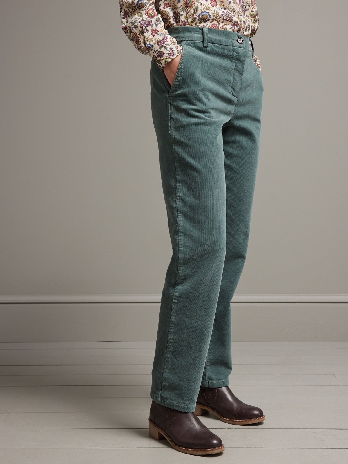 Pantalon chino velours milleraies femme Jade