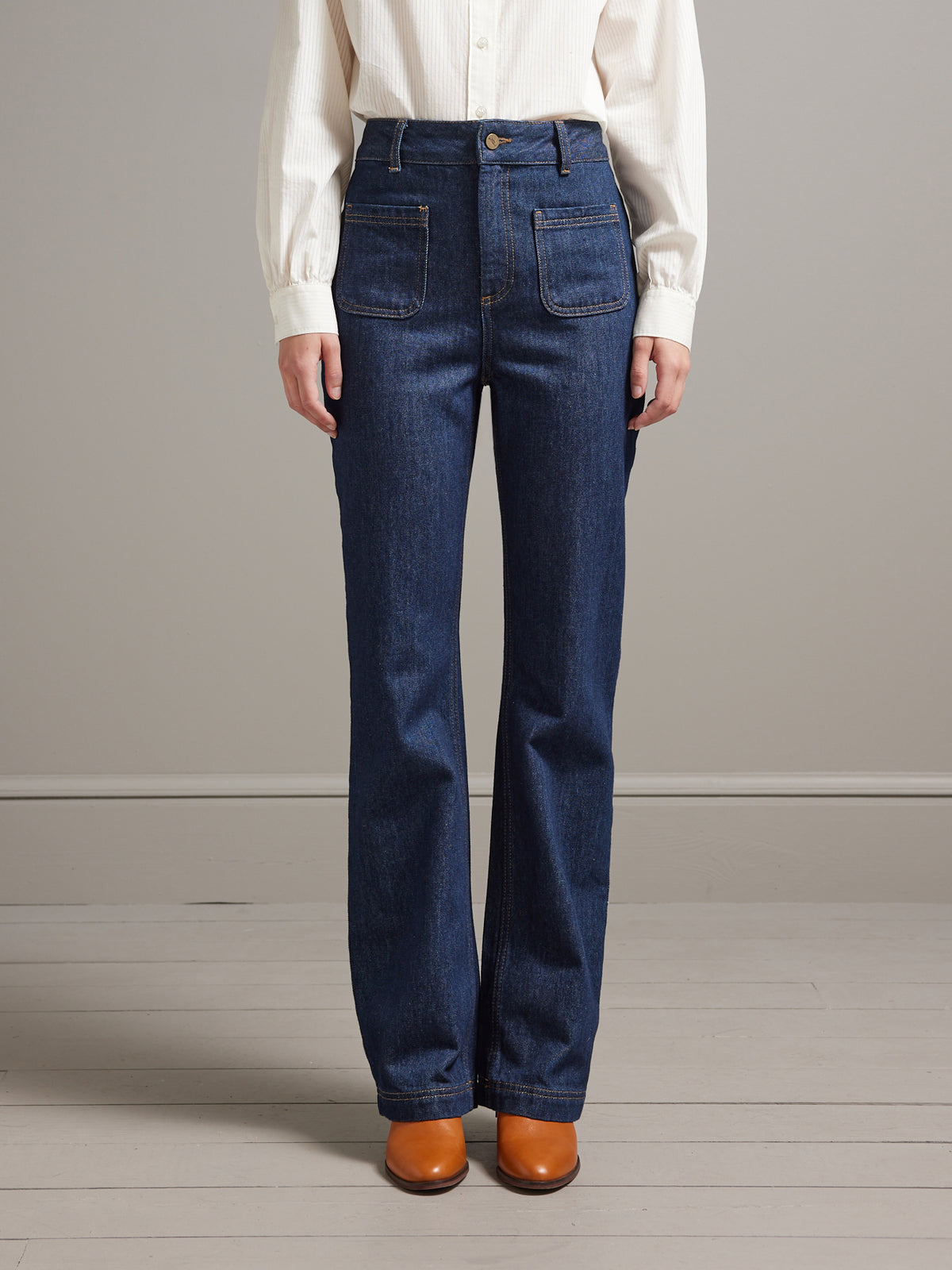 Jean bootcut femme Maria - coton biologique, délavage écoresponsable