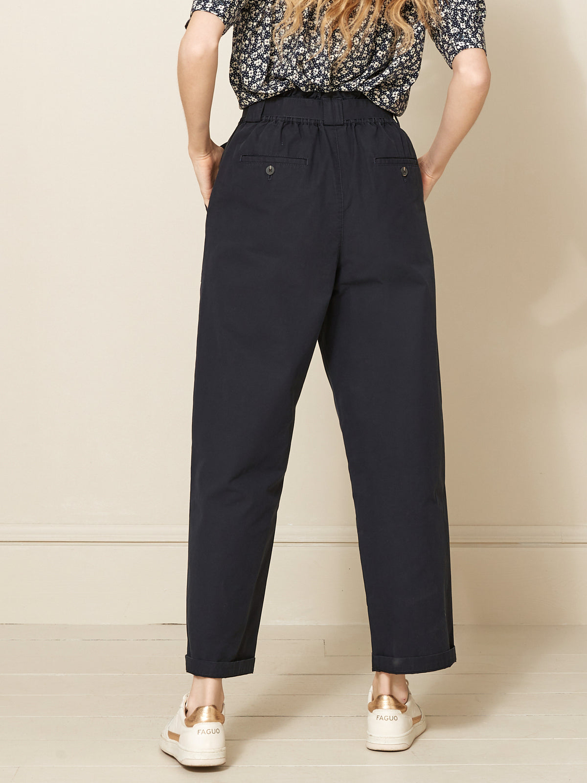 Pantalon cargo ceinturé coton et lin femme Marie