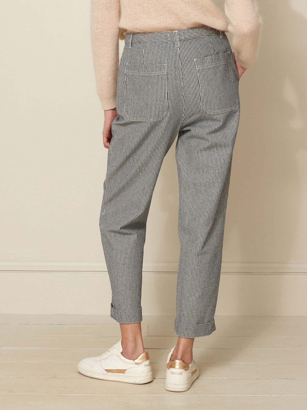 Gestreifte Damenhose mit geradem Bein Hélène
