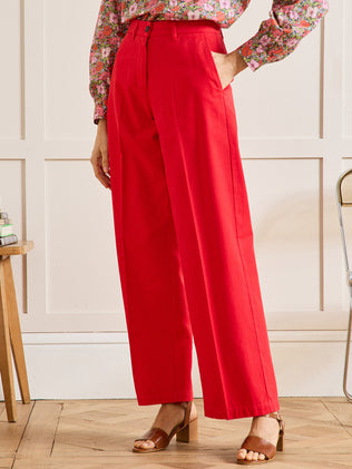 Damenhose mit weitem Bein aus Gabardine Clara