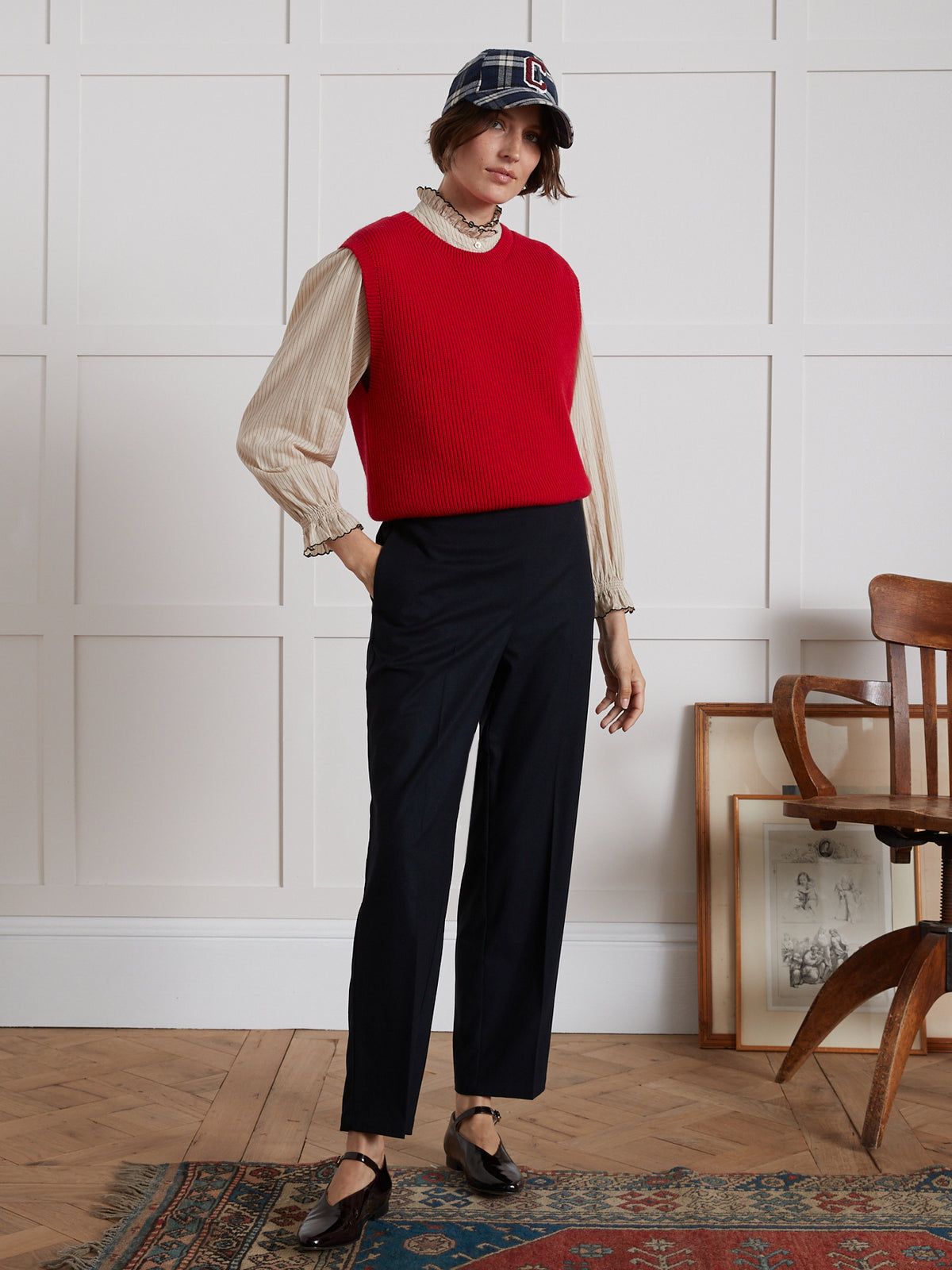 Einfarbige Damen-Hose Jeanne mit geradem Bein