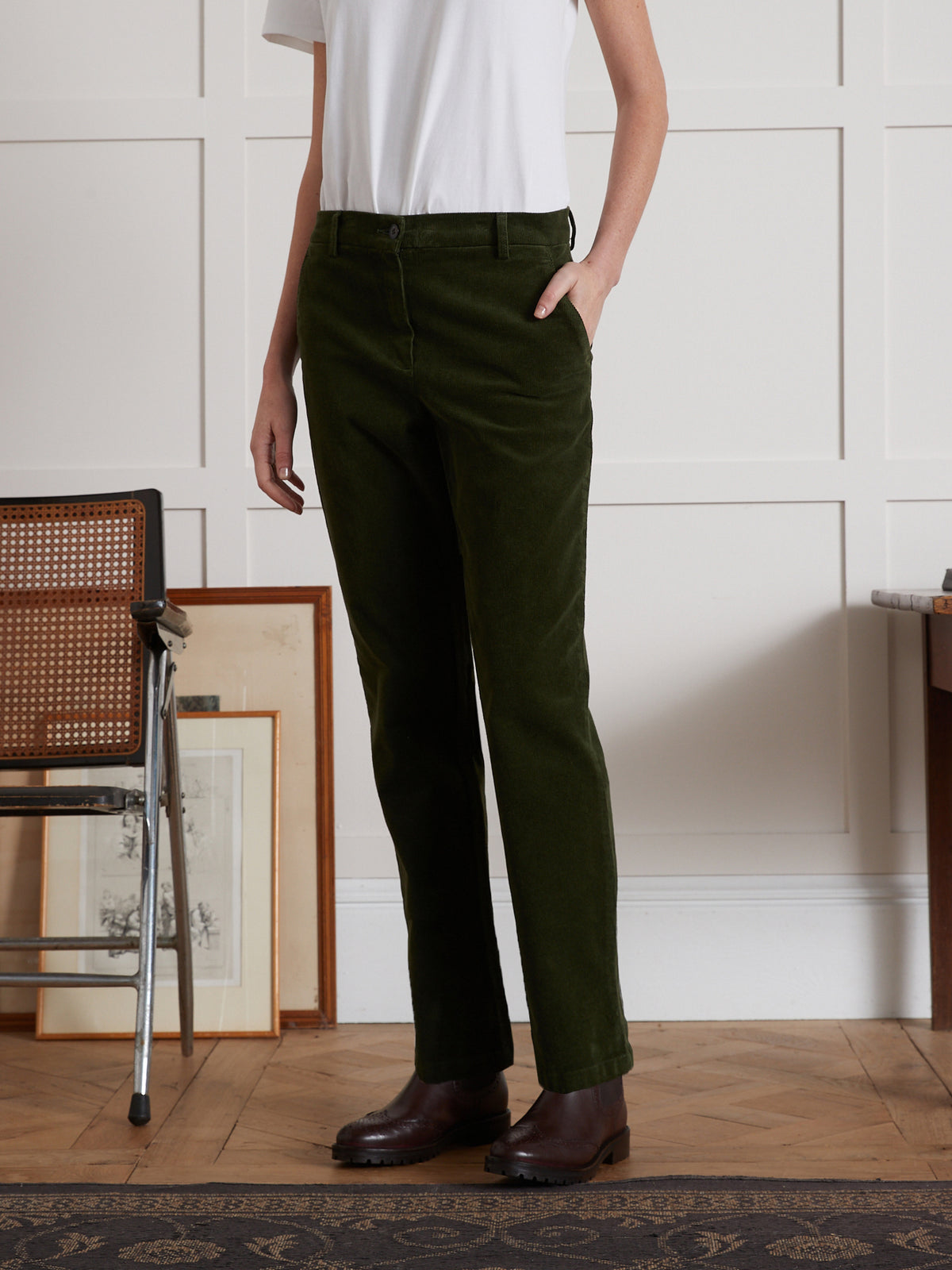Damen-Chinohose aus Cord
