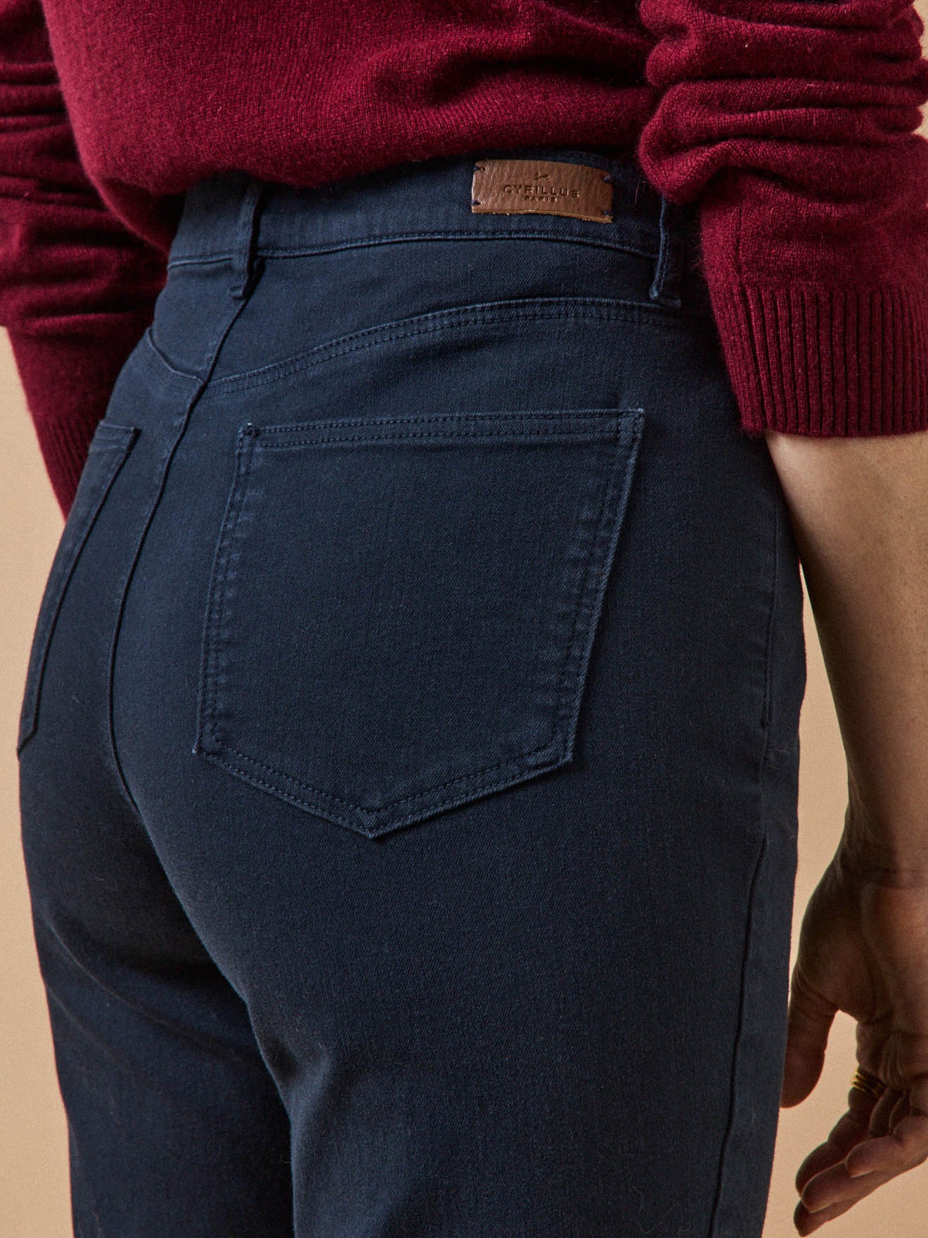 Farbenfrohe Slim Fit Damenhose Aude