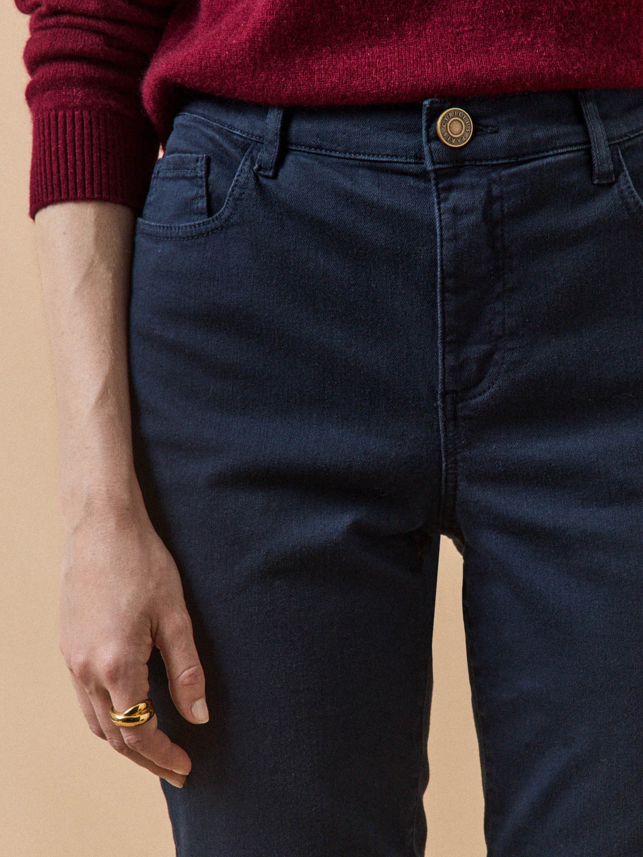 Farbenfrohe Slim Fit Damenhose Aude