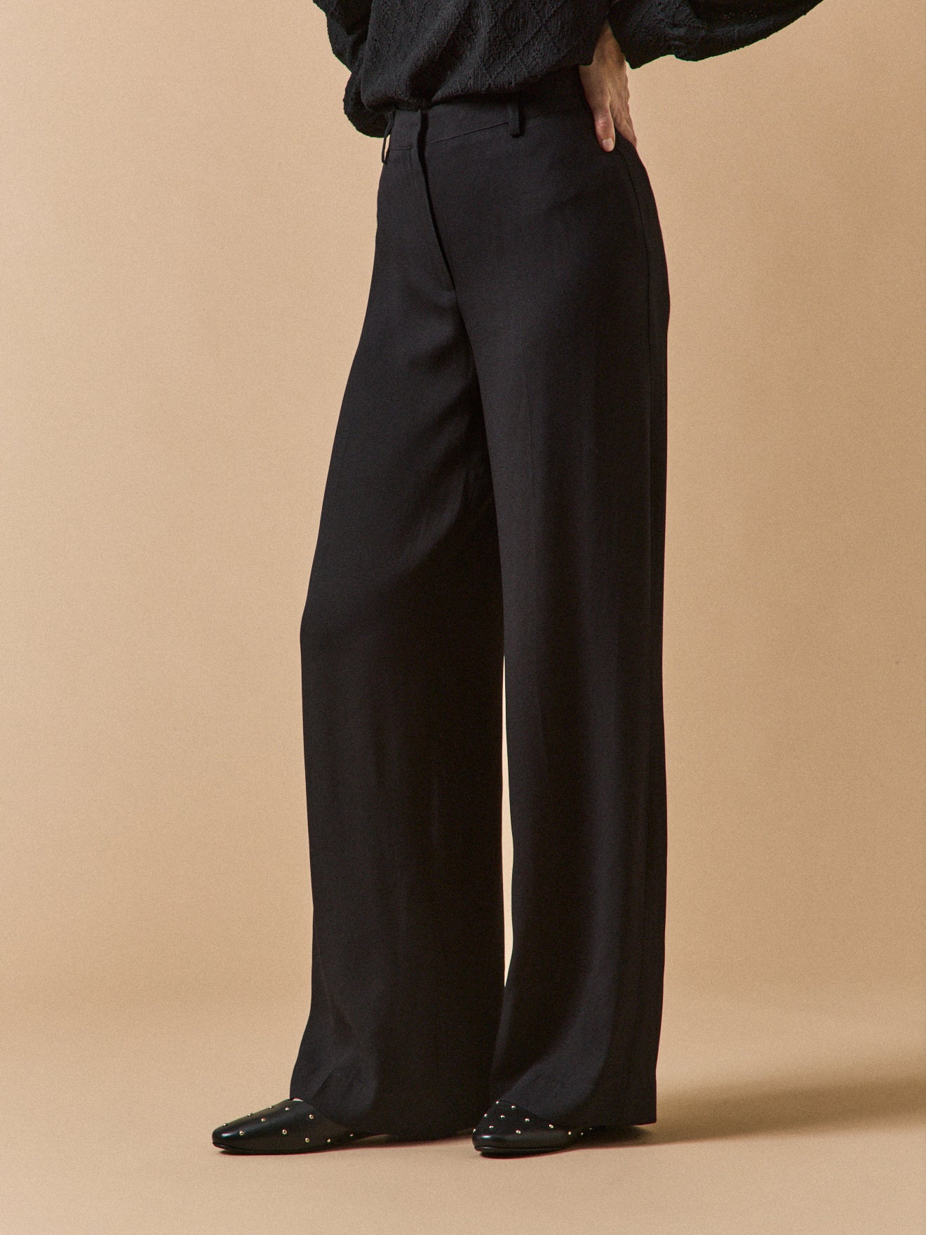 Damenhose mit weitem Bein Ava