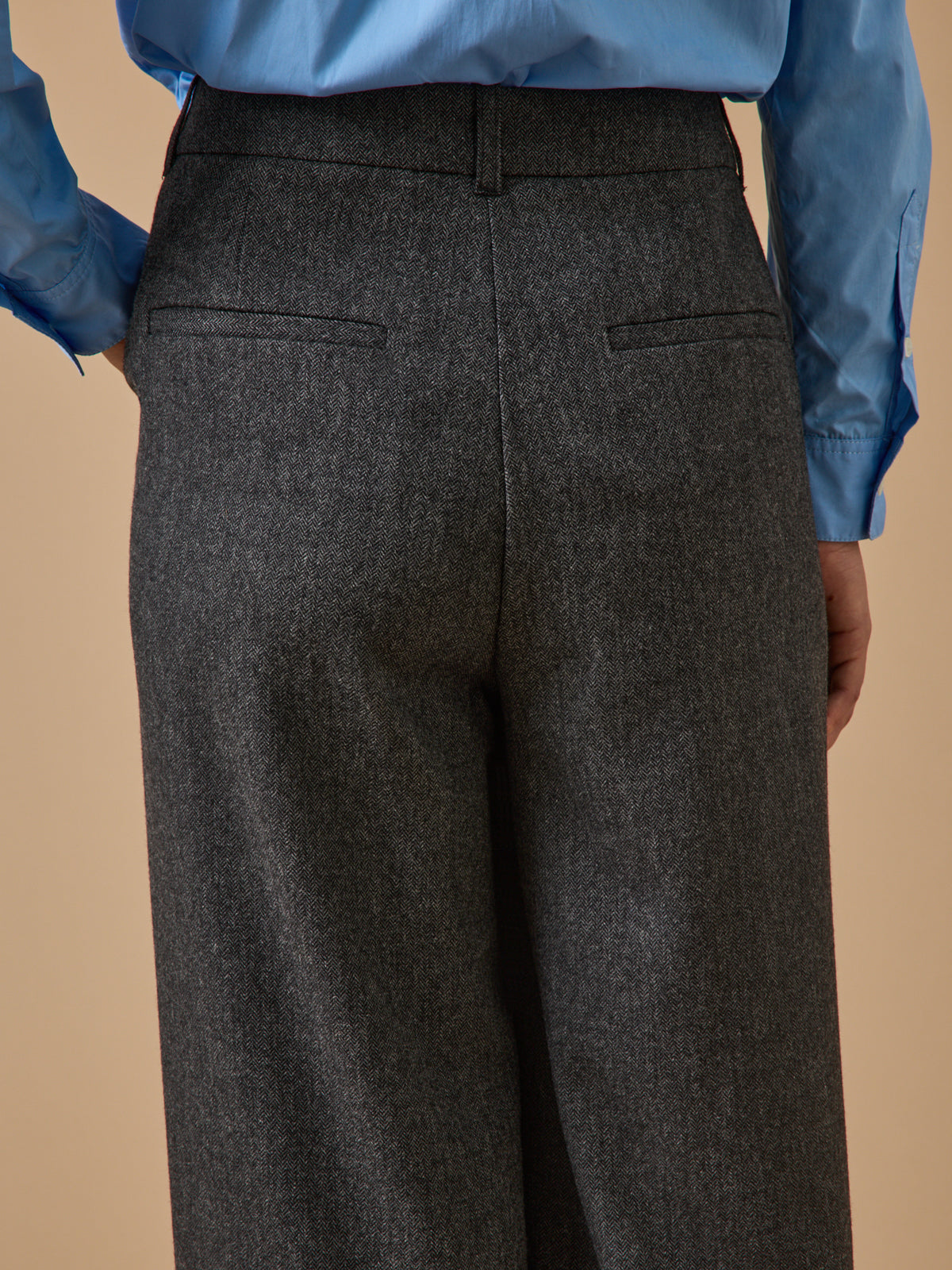 Damenhose aus Flanell mit Fischgratmuster Aglaé