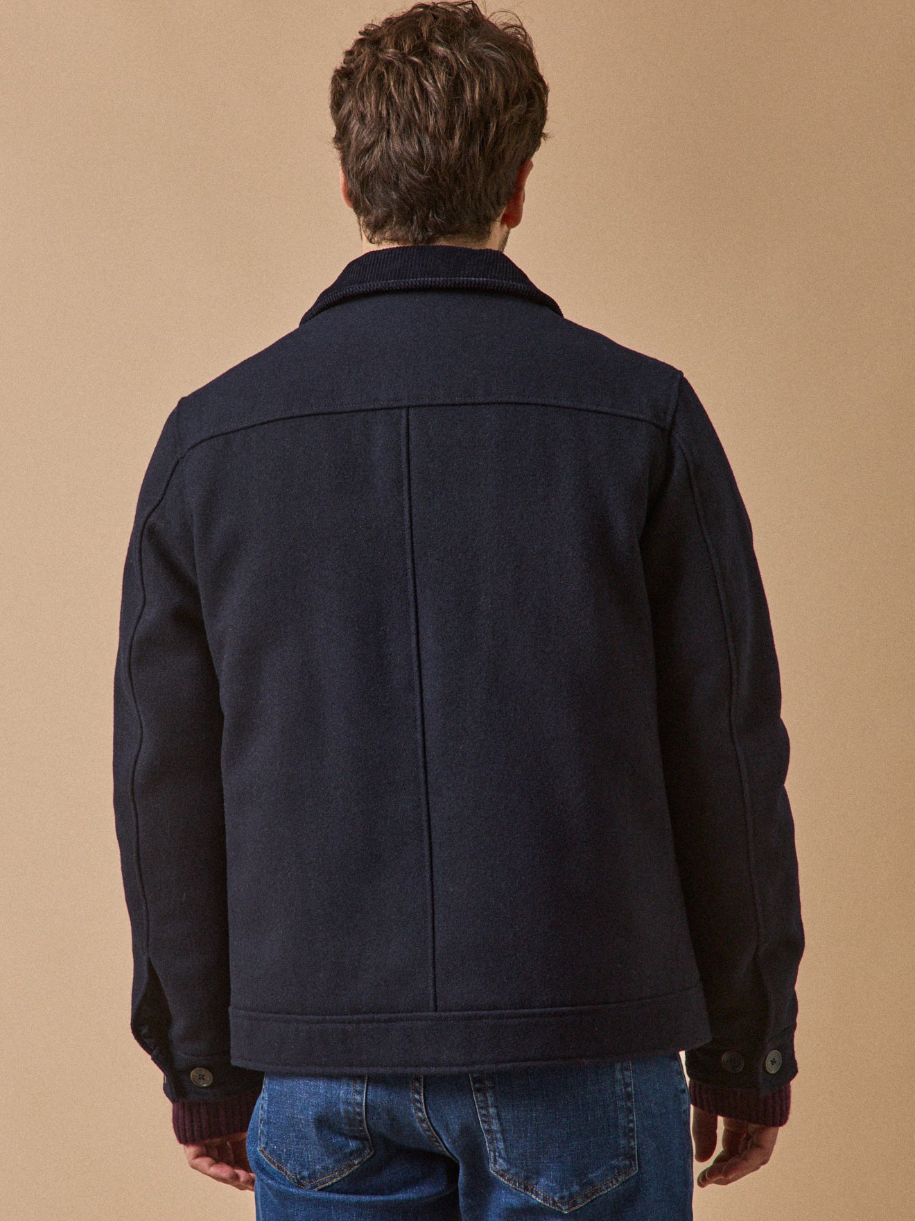 Herrenjacke aus warmem Wolltuch